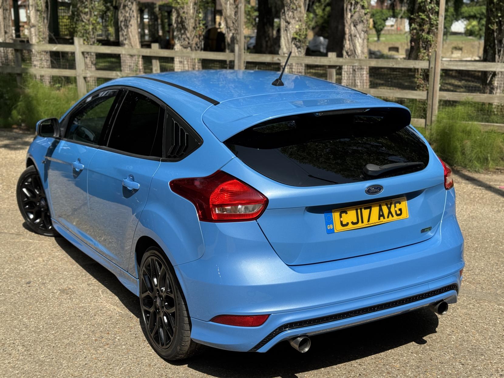 Ford Focus 1.0T EcoBoost ST-Line Hatchback 5dr Petrol Manual Euro 6 (s/s) (125 ps)
