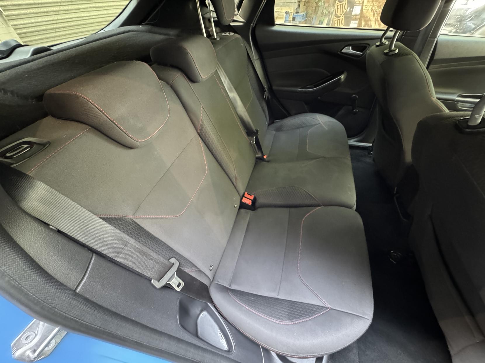 Ford Focus 1.0T EcoBoost ST-Line Hatchback 5dr Petrol Manual Euro 6 (s/s) (125 ps)