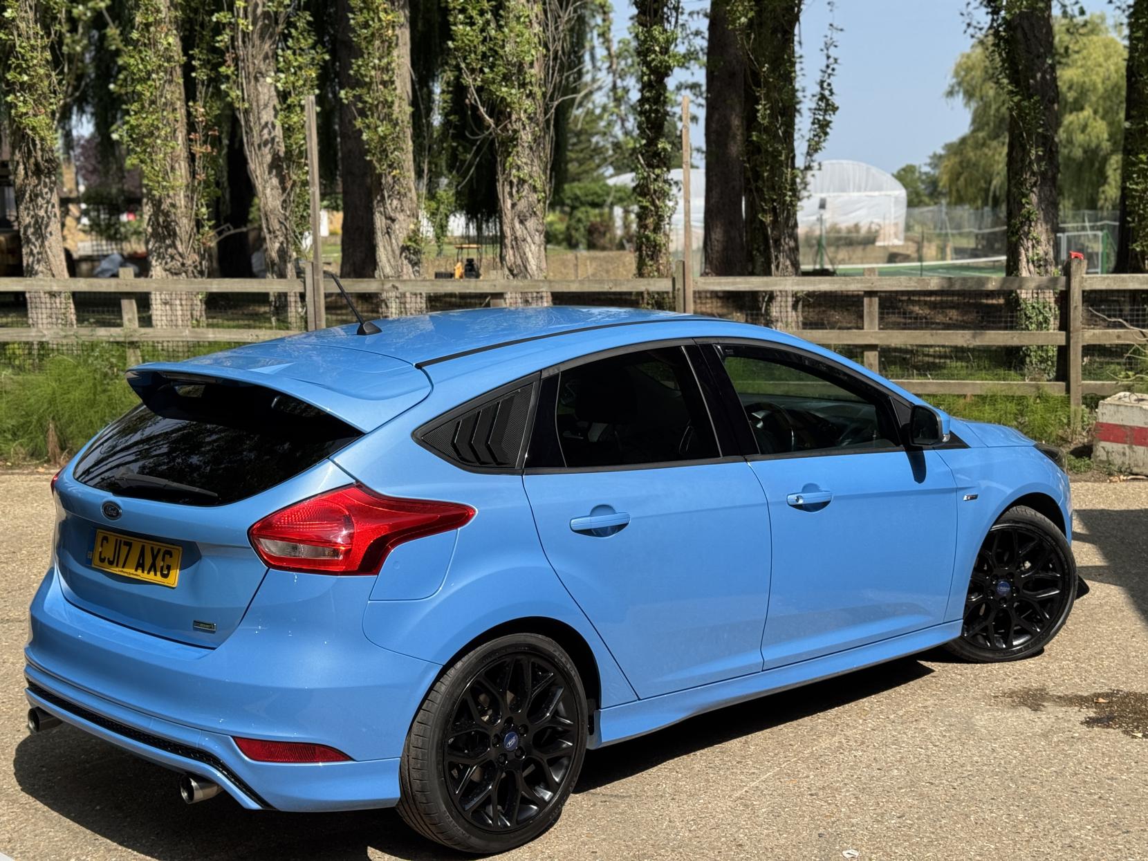 Ford Focus 1.0T EcoBoost ST-Line Hatchback 5dr Petrol Manual Euro 6 (s/s) (125 ps)