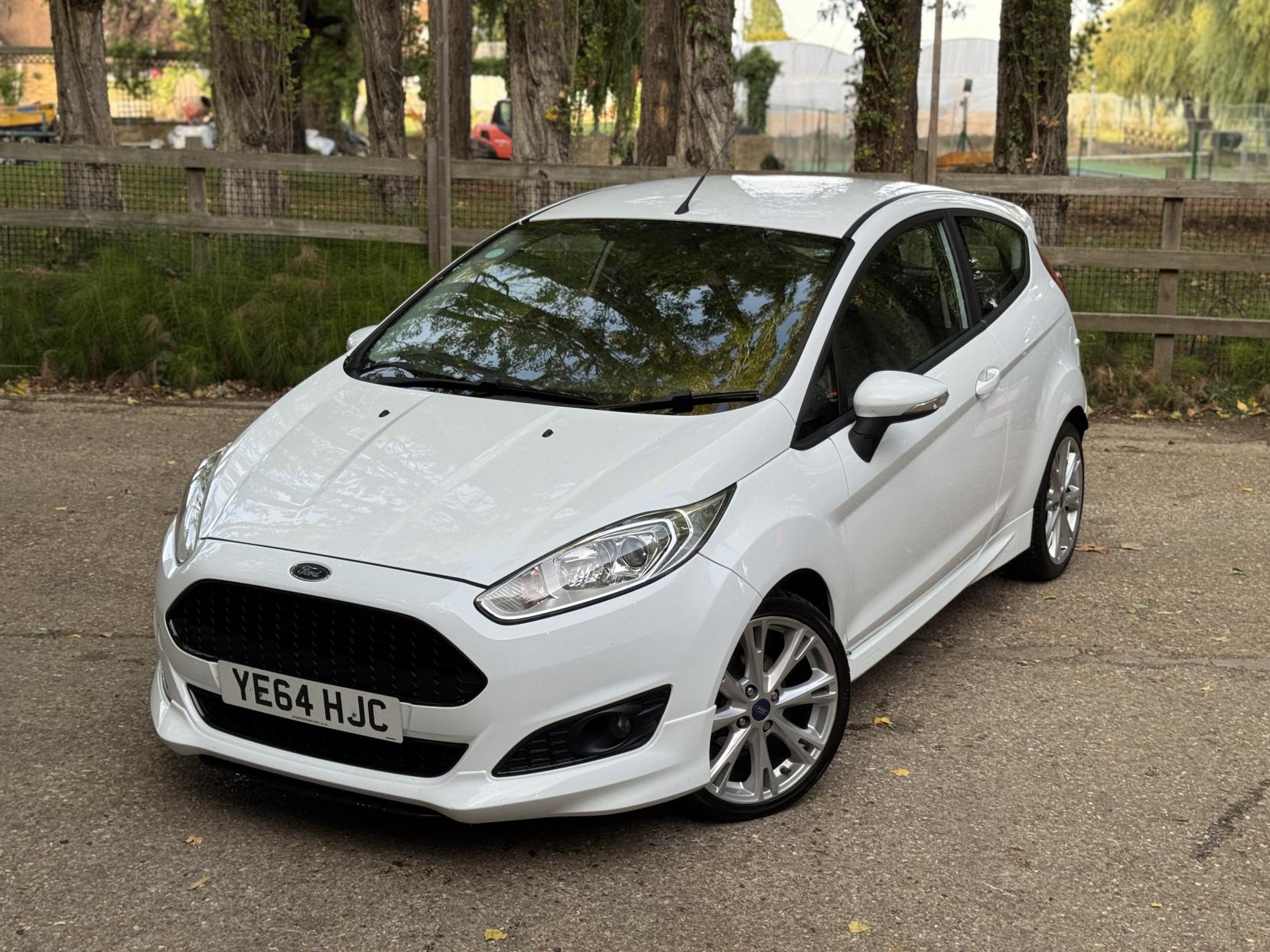 Ford Fiesta 1.0T EcoBoost Zetec S Hatchback 3dr Petrol Manual Euro 5 (s/s) (125 ps)