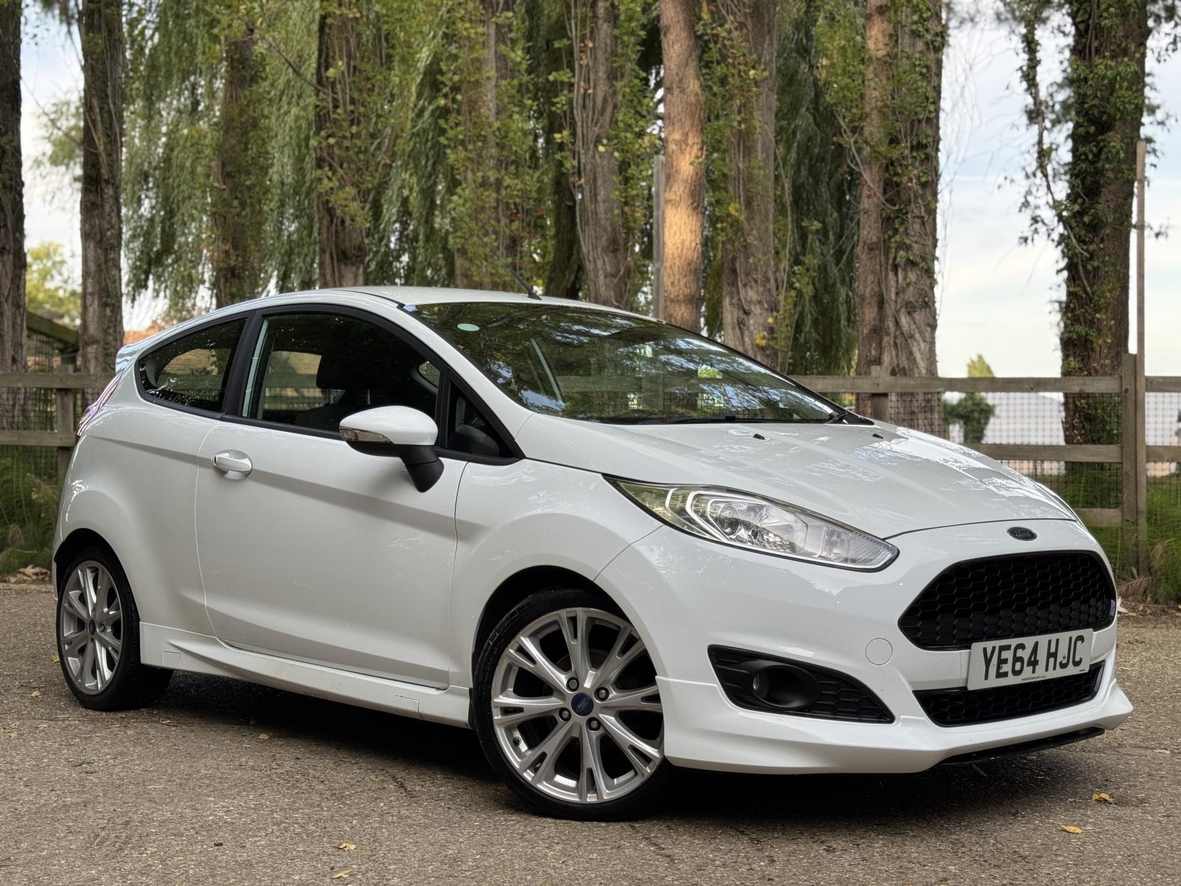 Ford Fiesta 1.0T EcoBoost Zetec S Hatchback 3dr Petrol Manual Euro 5 (s/s) (125 ps)