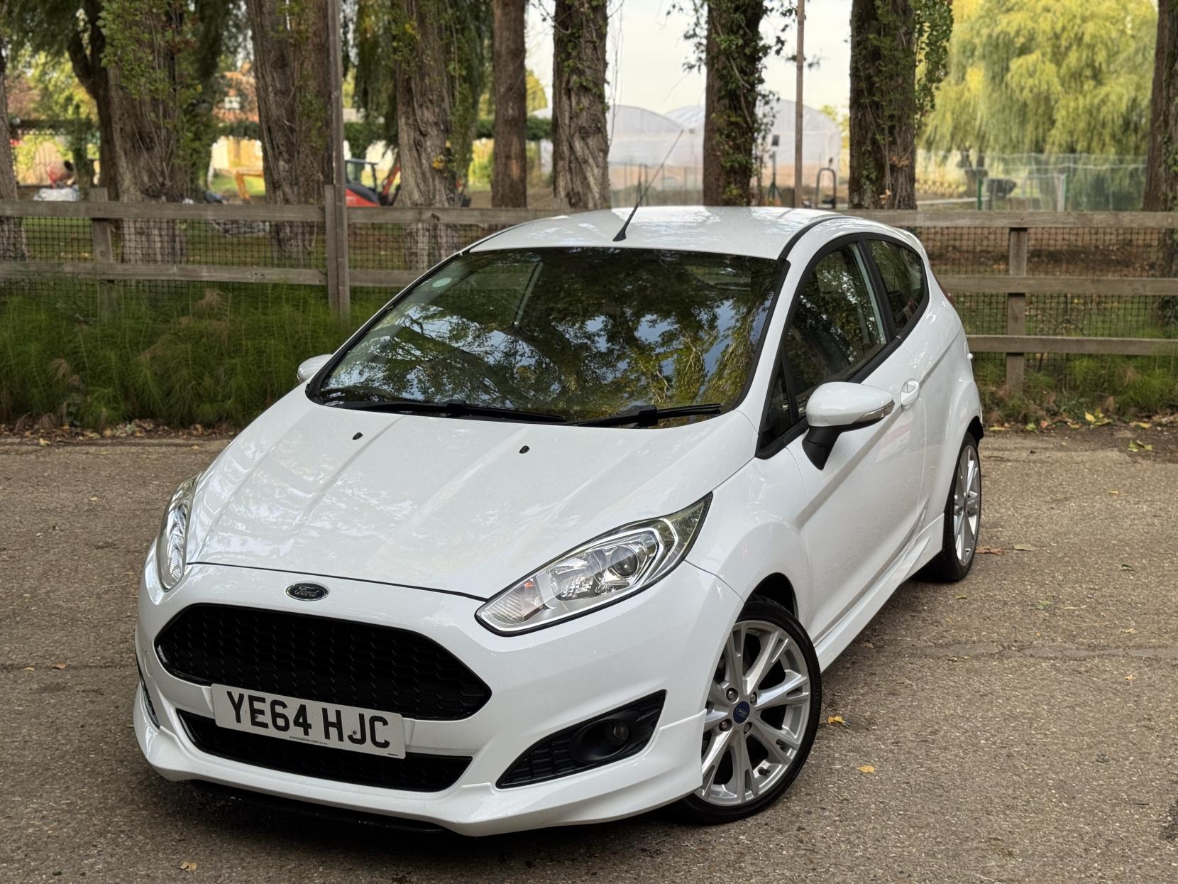 Ford Fiesta 1.0T EcoBoost Zetec S Hatchback 3dr Petrol Manual Euro 5 (s/s) (125 ps)