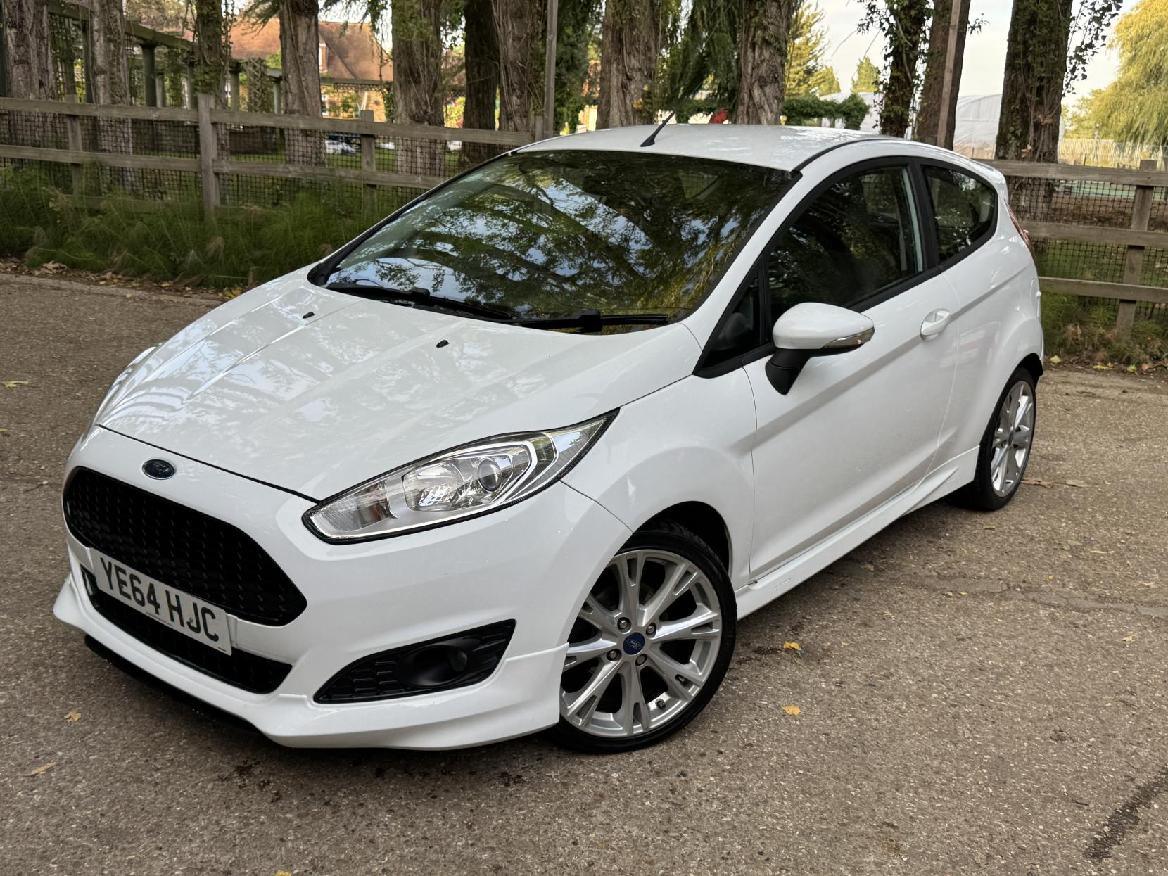 Ford Fiesta 1.0T EcoBoost Zetec S Hatchback 3dr Petrol Manual Euro 5 (s/s) (125 ps)