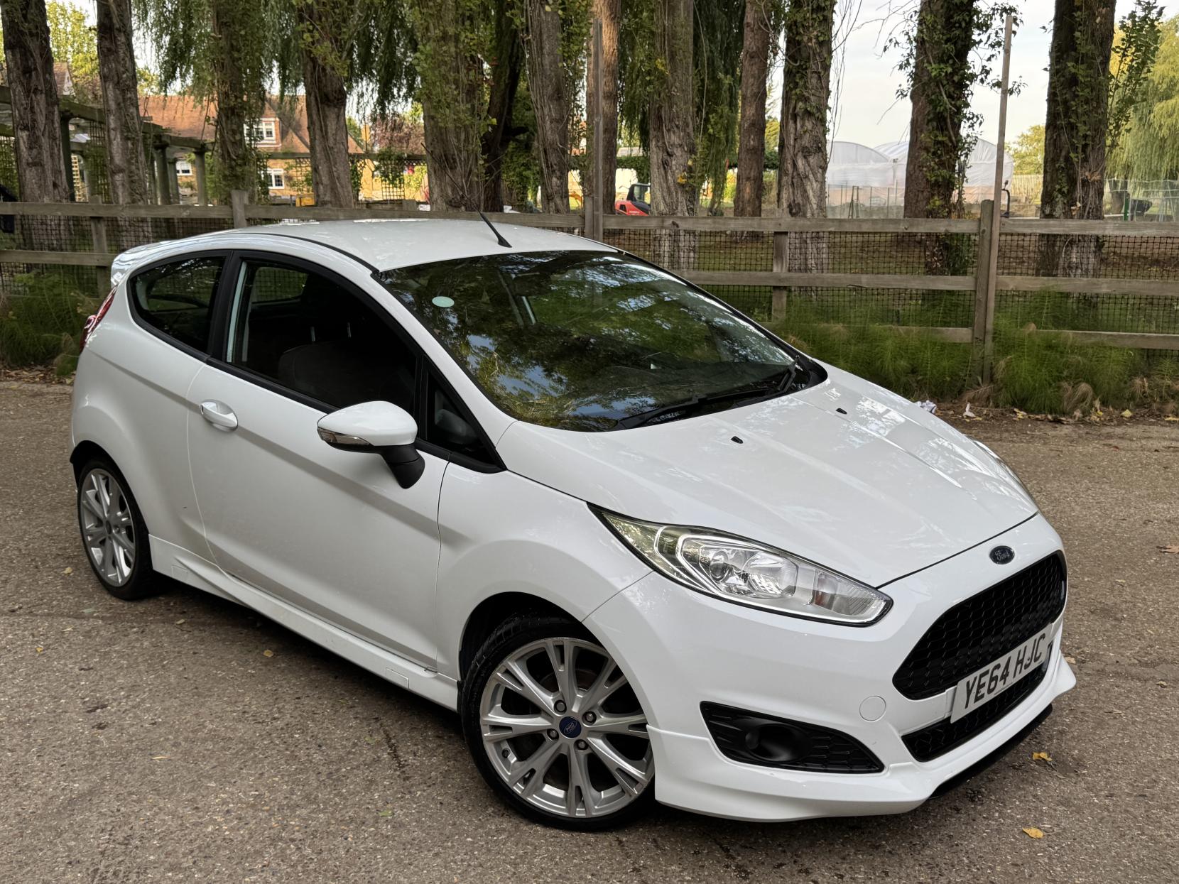 Ford Fiesta 1.0T EcoBoost Zetec S Hatchback 3dr Petrol Manual Euro 5 (s/s) (125 ps)