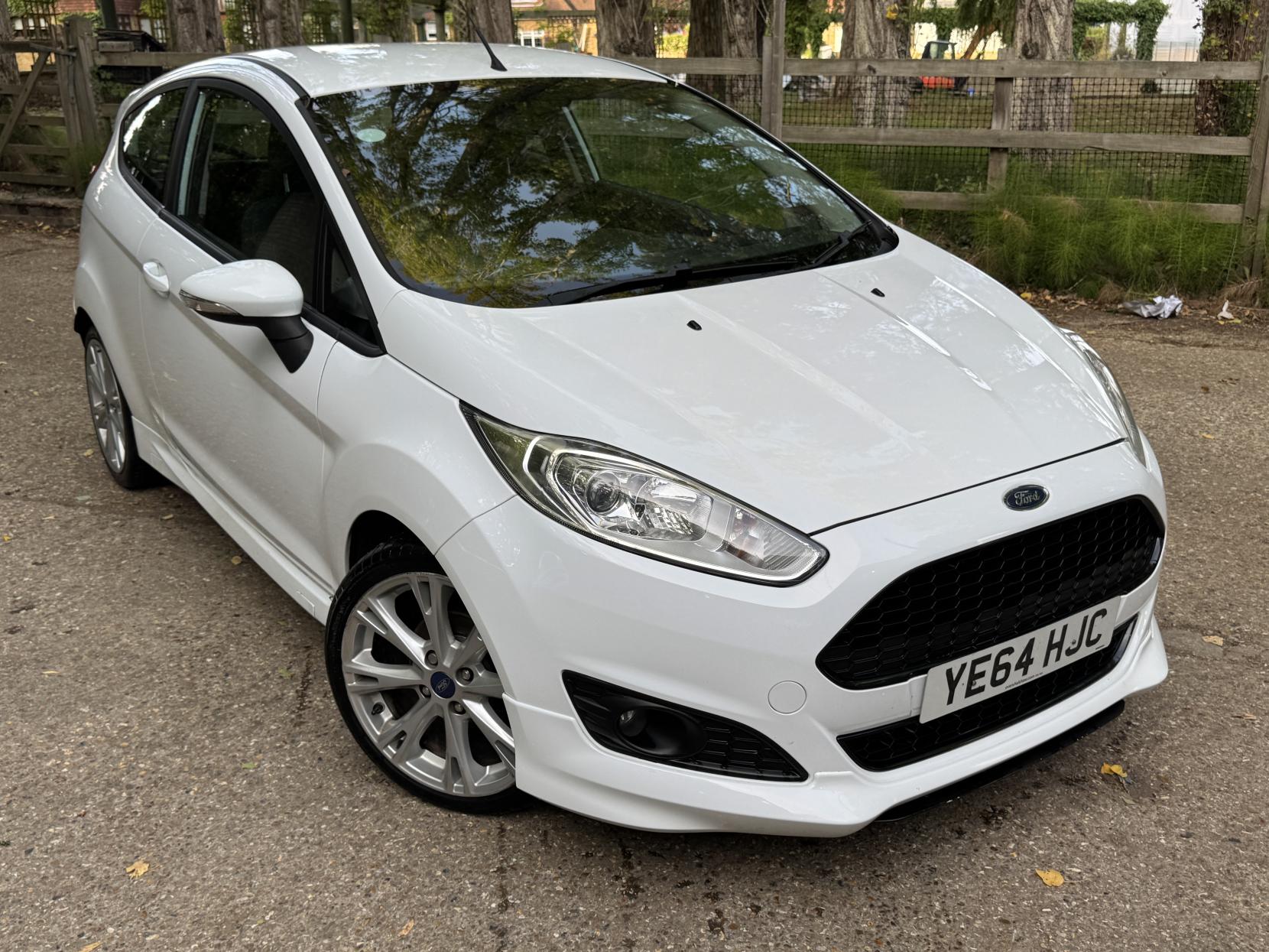 Ford Fiesta 1.0T EcoBoost Zetec S Hatchback 3dr Petrol Manual Euro 5 (s/s) (125 ps)