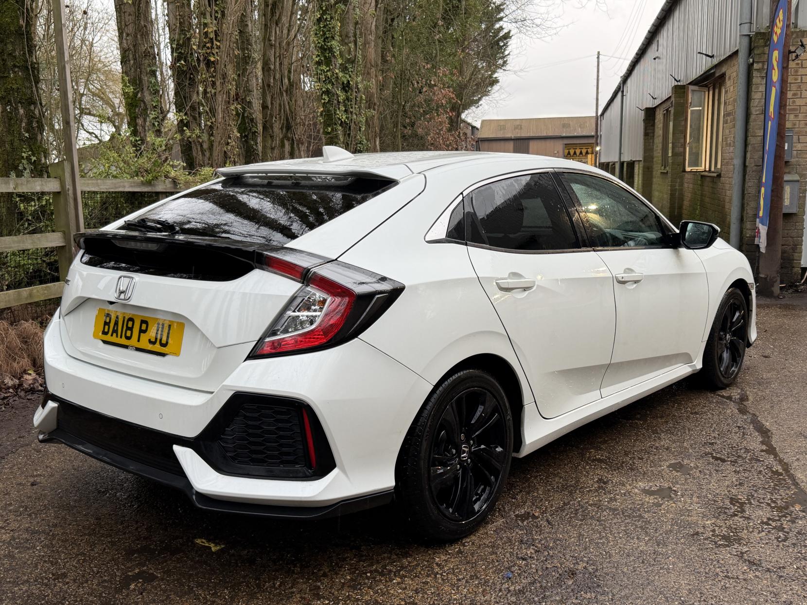 Honda Civic 1.0 VTEC Turbo SR Hatchback 5dr Petrol Manual Euro 6 (s/s) (126 ps)