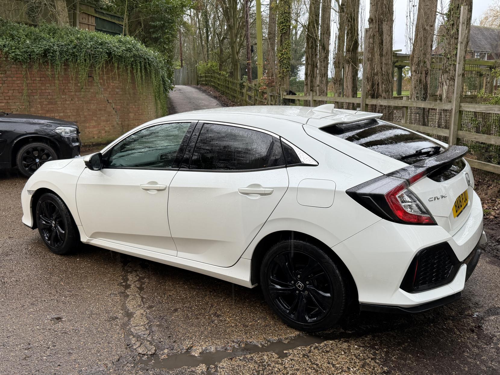 Honda Civic 1.0 VTEC Turbo SR Hatchback 5dr Petrol Manual Euro 6 (s/s) (126 ps)