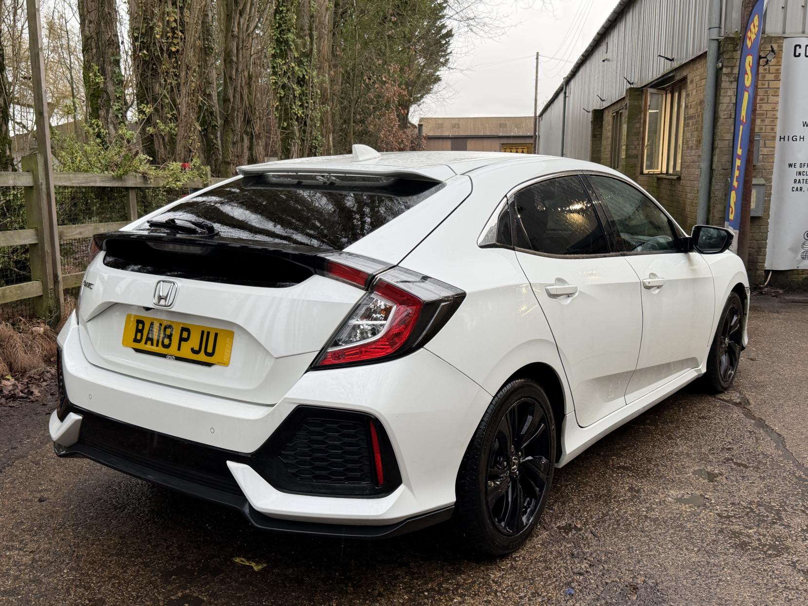 Honda Civic 1.0 VTEC Turbo SR Hatchback 5dr Petrol Manual Euro 6 (s/s) (126 ps)