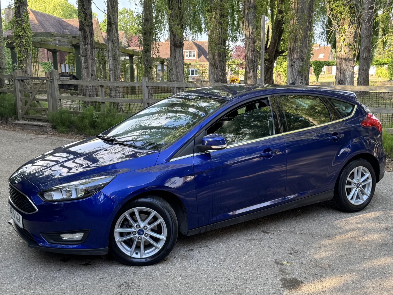 Ford Focus 1.0T EcoBoost Zetec Hatchback 5dr Petrol Manual Euro 6 (s/s) (125 ps)