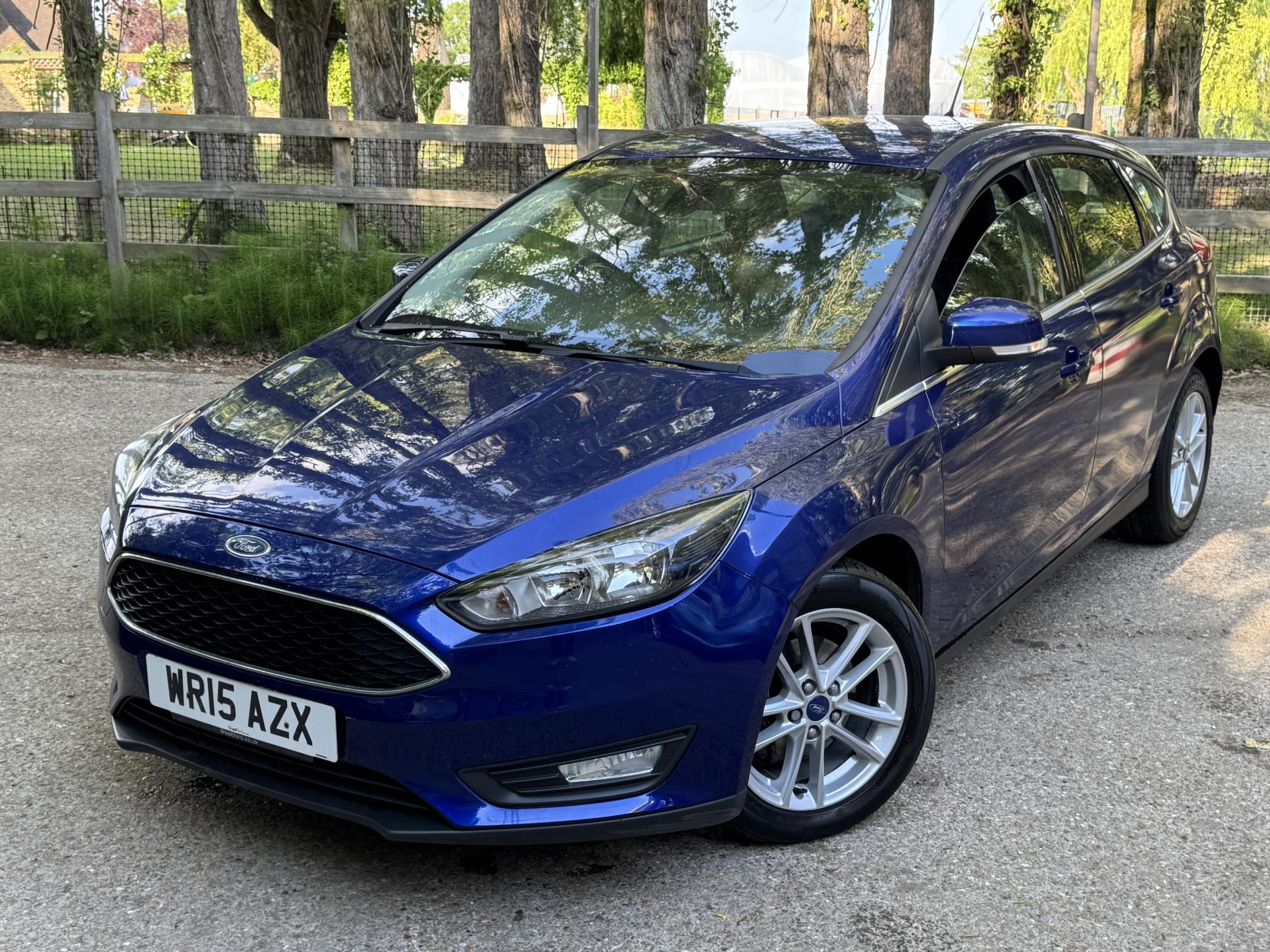 Ford Focus 1.0T EcoBoost Zetec Hatchback 5dr Petrol Manual Euro 6 (s/s) (125 ps)