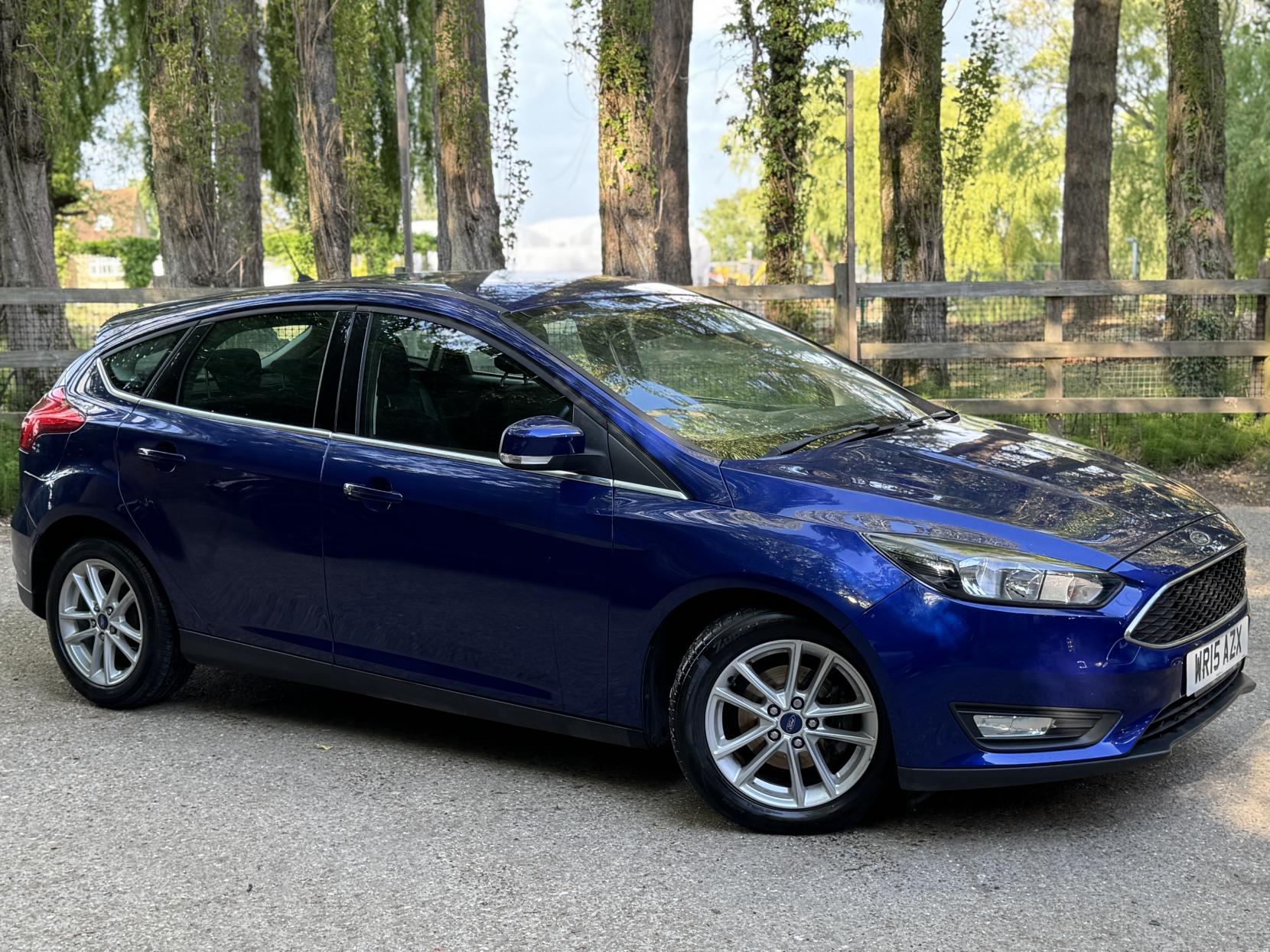 Ford Focus 1.0T EcoBoost Zetec Hatchback 5dr Petrol Manual Euro 6 (s/s) (125 ps)