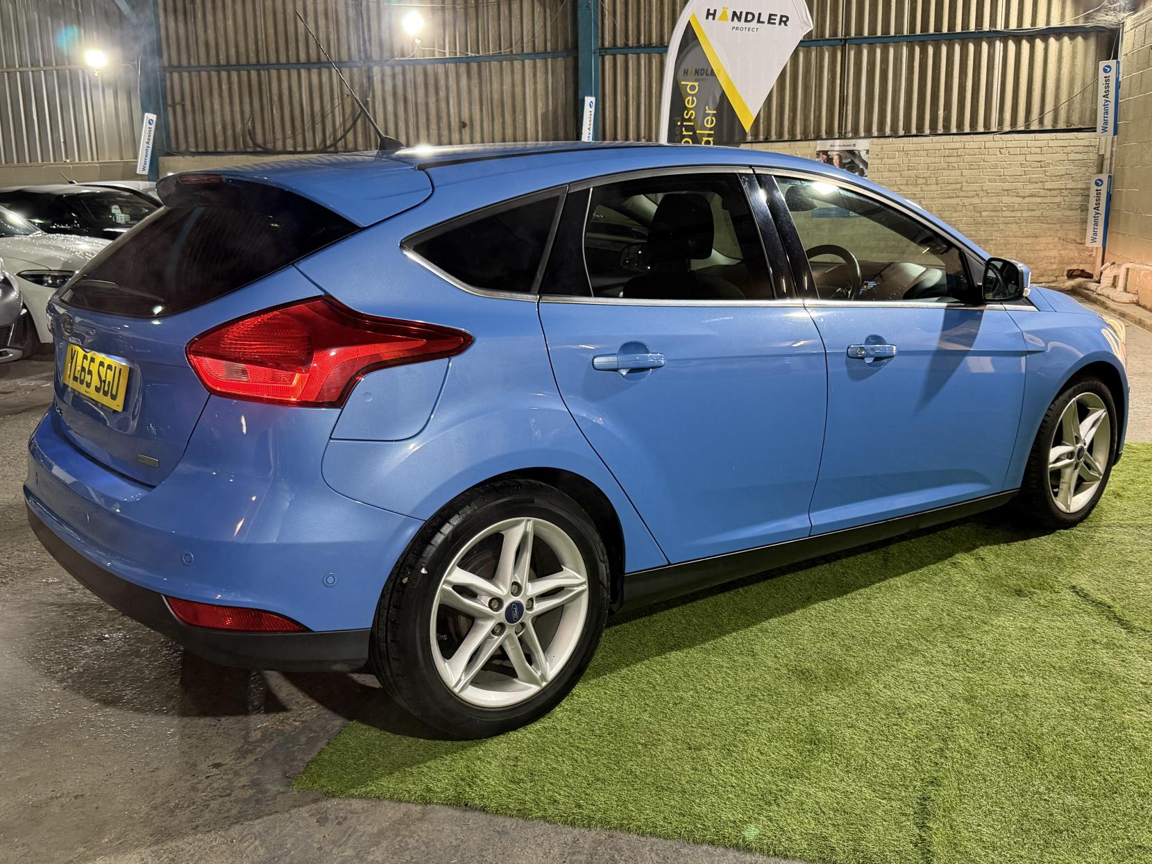 Ford Focus 1.0T EcoBoost Titanium Hatchback 5dr Petrol Manual Euro 6 (s/s) (125 ps)