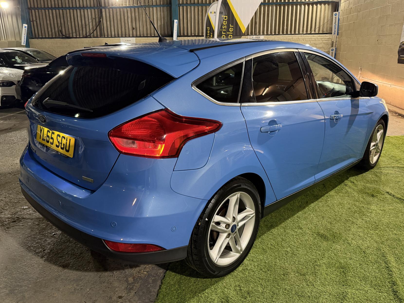 Ford Focus 1.0T EcoBoost Titanium Hatchback 5dr Petrol Manual Euro 6 (s/s) (125 ps)