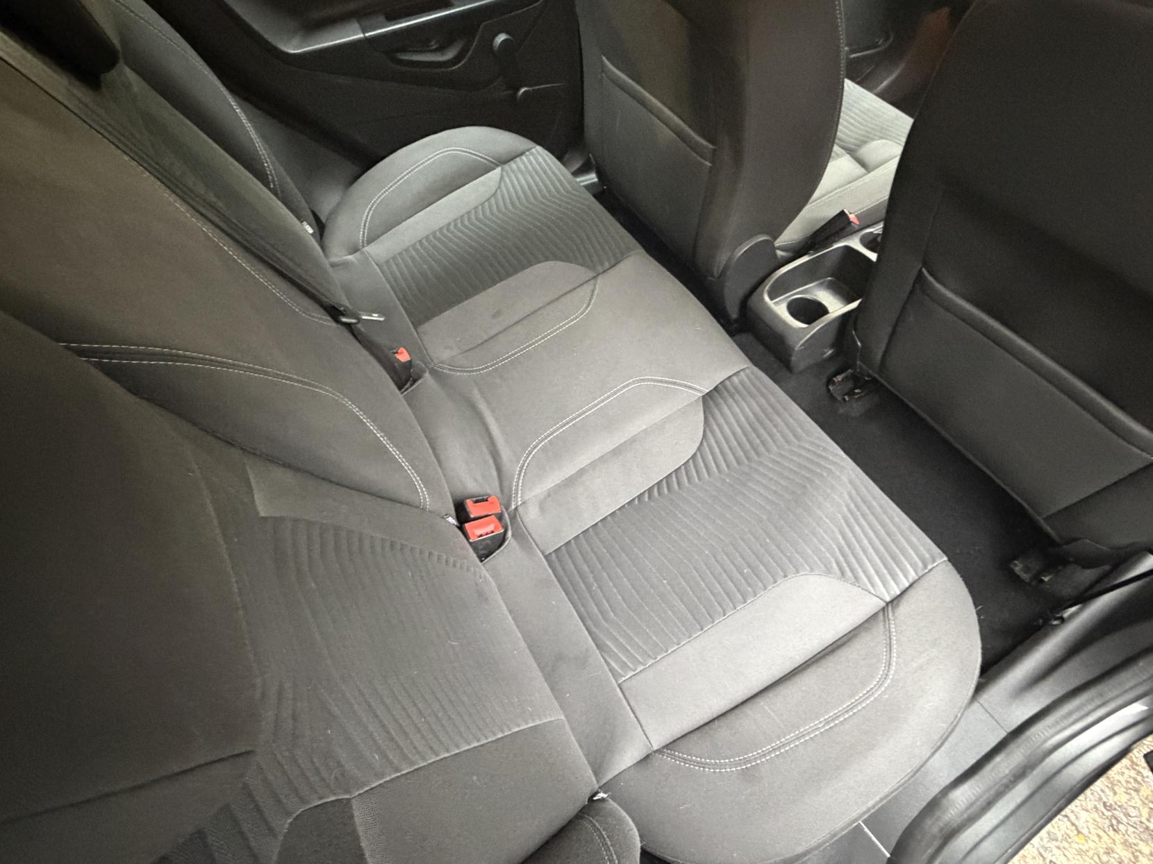 Ford Fiesta 1.0T EcoBoost Zetec Hatchback 5dr Petrol Manual Euro 6 (s/s) (100 ps)