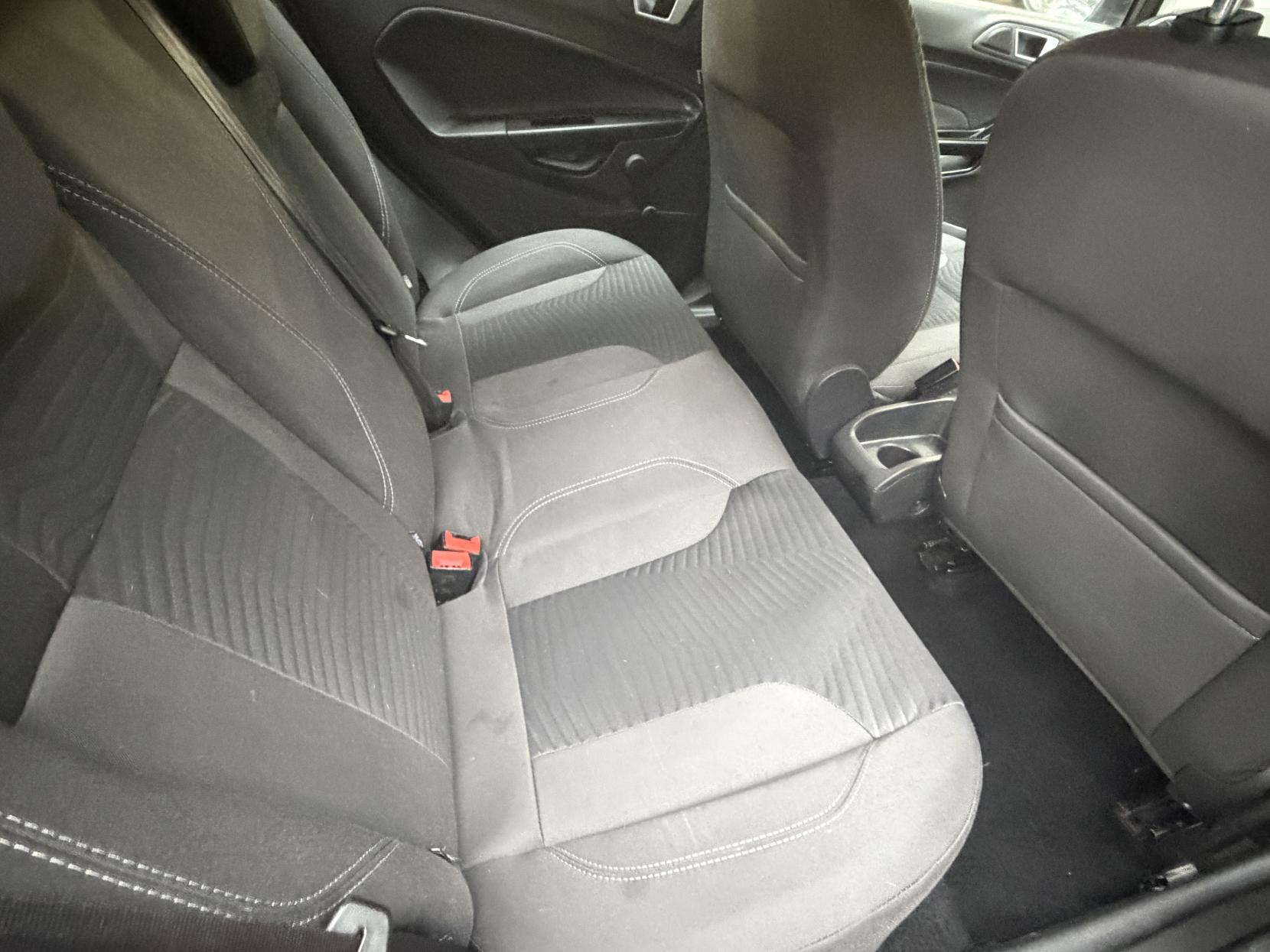 Ford Fiesta 1.0T EcoBoost Zetec Hatchback 5dr Petrol Manual Euro 6 (s/s) (100 ps)