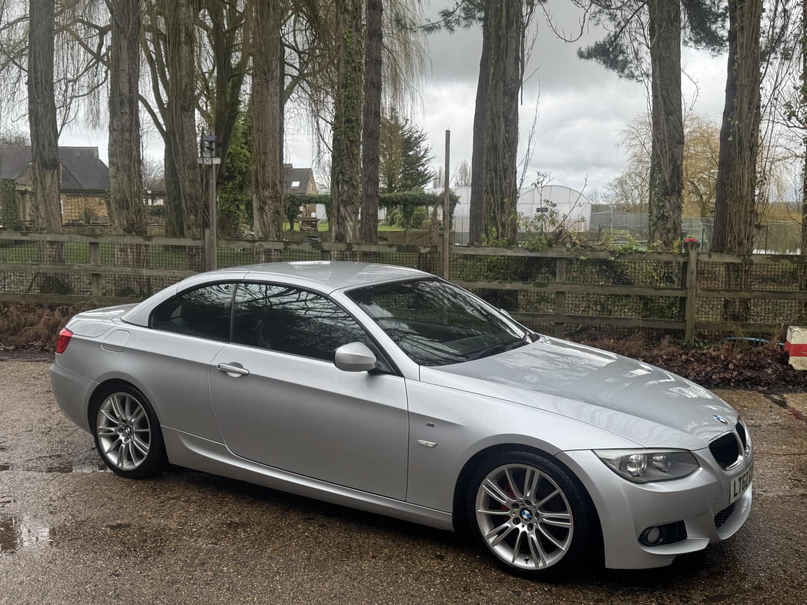 BMW 3 Series 2.0 320i M Sport Convertible 2dr Petrol Manual Euro 5 (s/s) (170 ps)