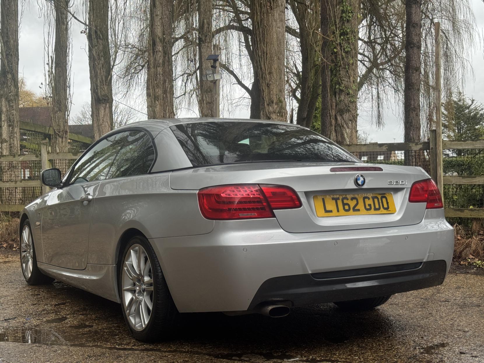 BMW 3 Series 2.0 320i M Sport Convertible 2dr Petrol Manual Euro 5 (s/s) (170 ps)