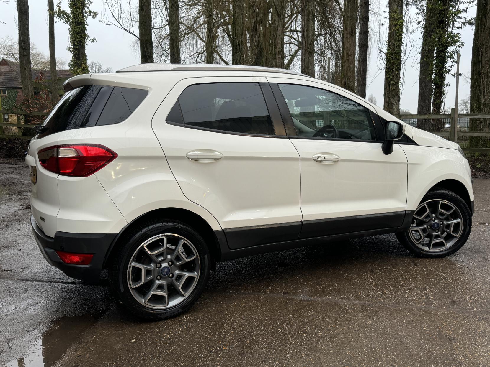 Ford EcoSport 1.0T EcoBoost Titanium SUV 5dr Petrol Manual 2WD Euro 5 (s/s) (125 ps)