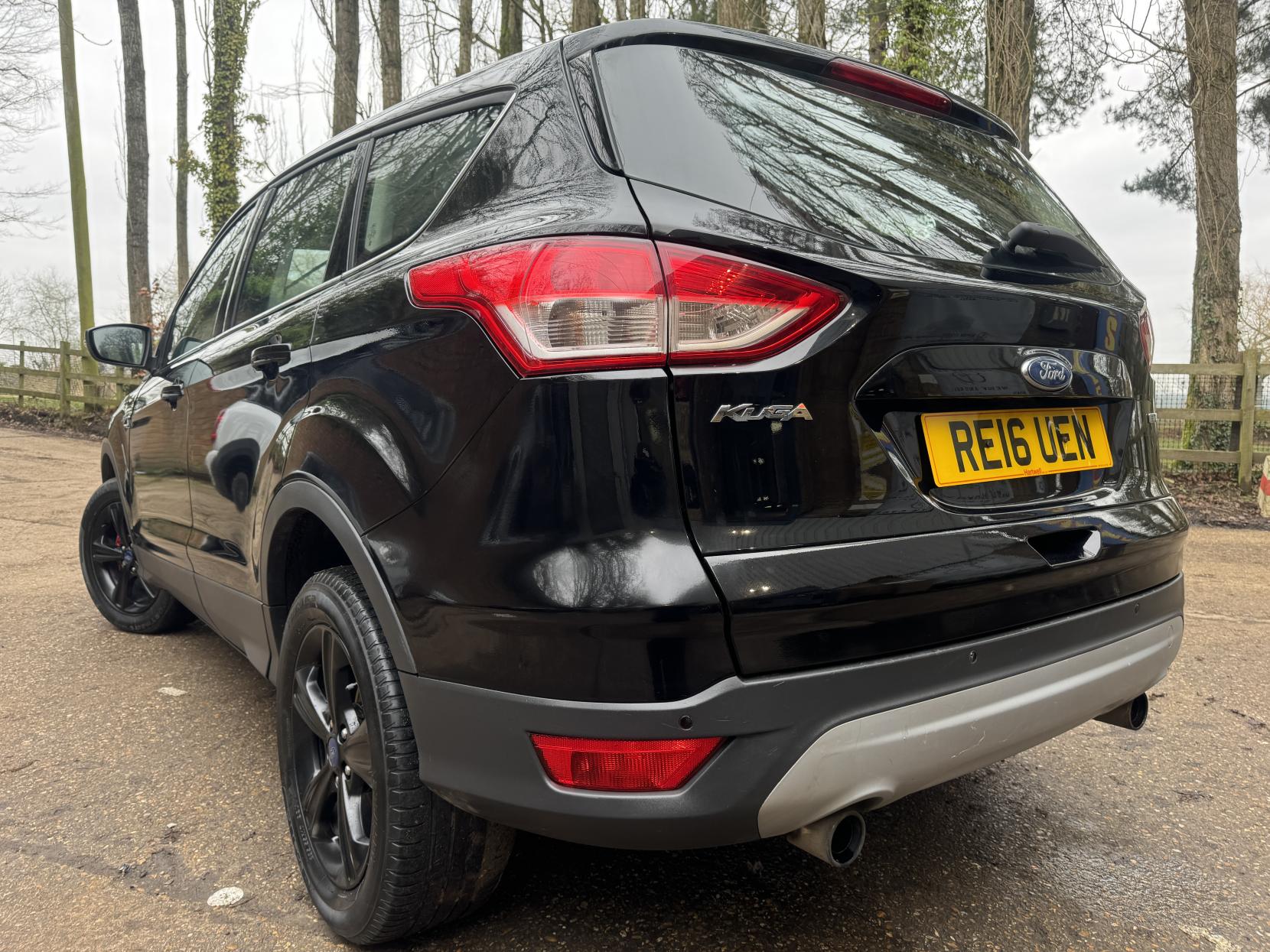 Ford Kuga 1.5T EcoBoost Zetec SUV 5dr Petrol Manual Euro 6 (s/s) (150 ps)