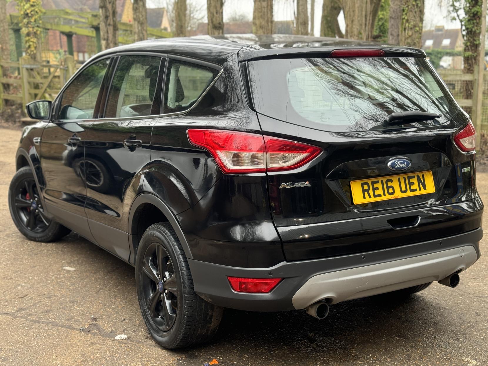 Ford Kuga 1.5T EcoBoost Zetec SUV 5dr Petrol Manual Euro 6 (s/s) (150 ps)