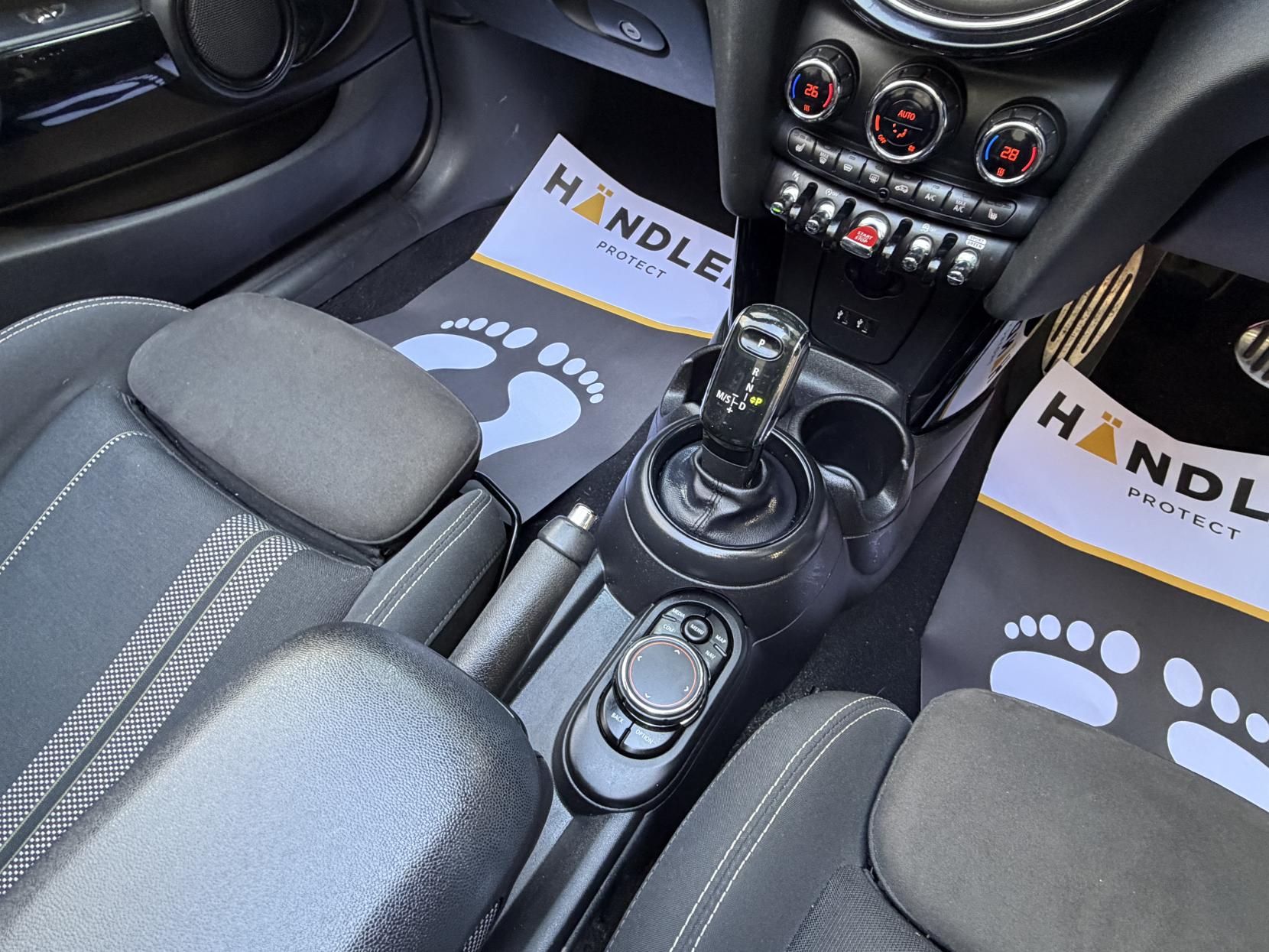 MINI Convertible 1.5 Cooper Sport Convertible 2dr Petrol Steptronic Euro 6 (s/s) (136 ps)