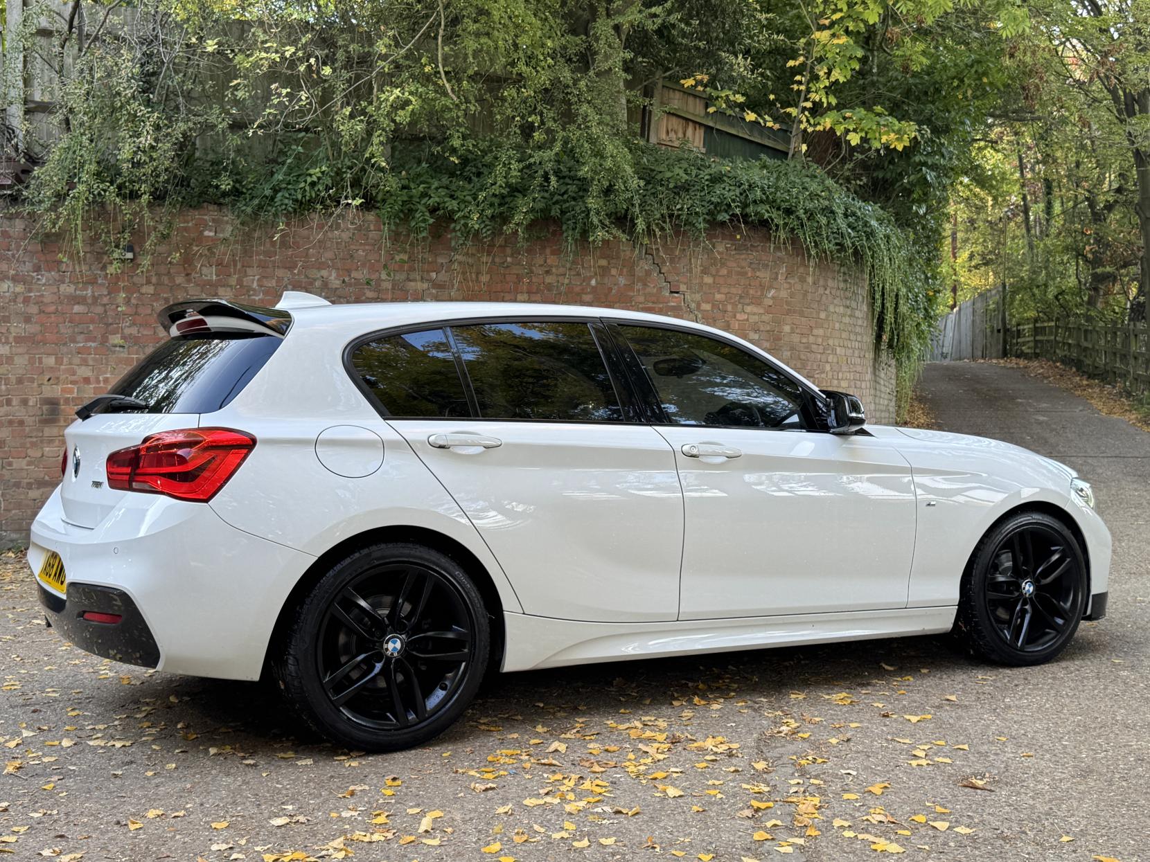 BMW 1 Series 1.5 118i GPF M Sport Hatchback 5dr Petrol Auto Euro 6 (s/s) (136 ps)