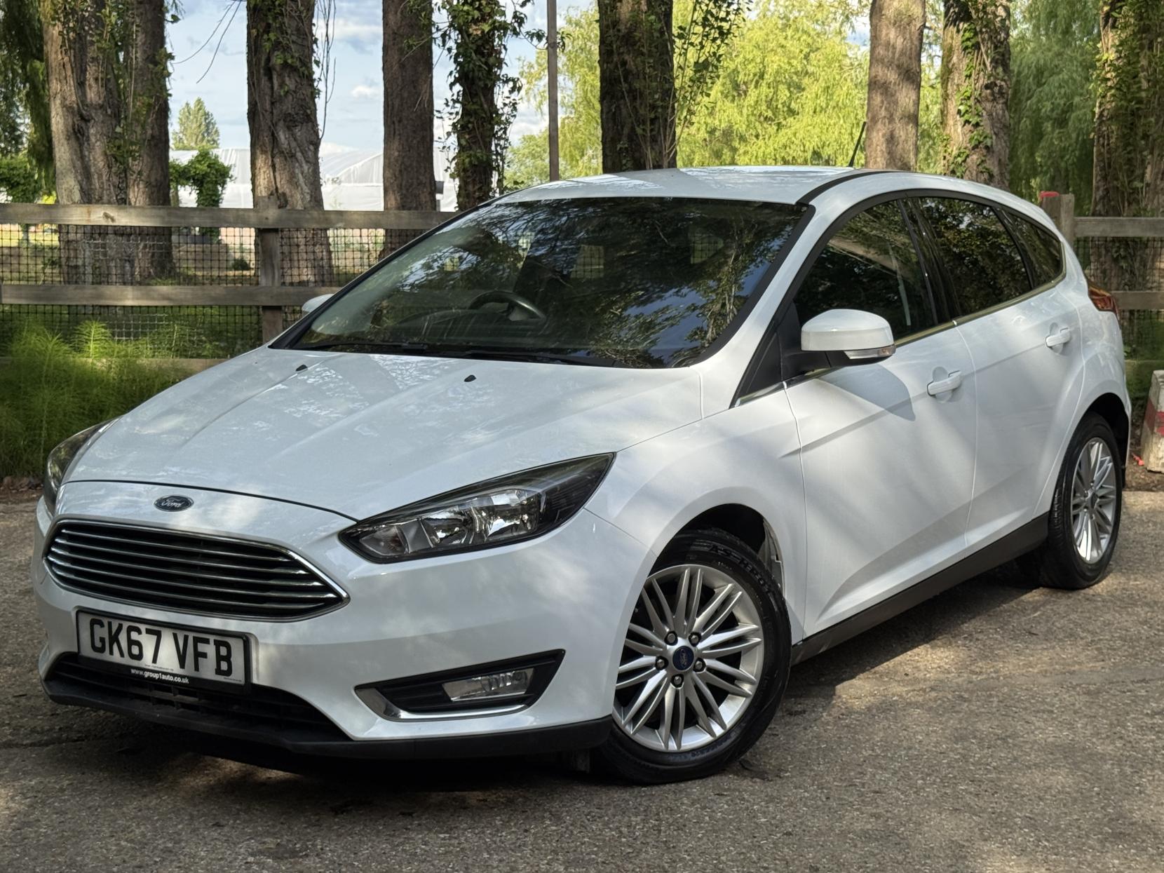 Ford Focus 1.0T EcoBoost Zetec Edition Hatchback 5dr Petrol Manual Euro 6 (s/s) (100 ps)