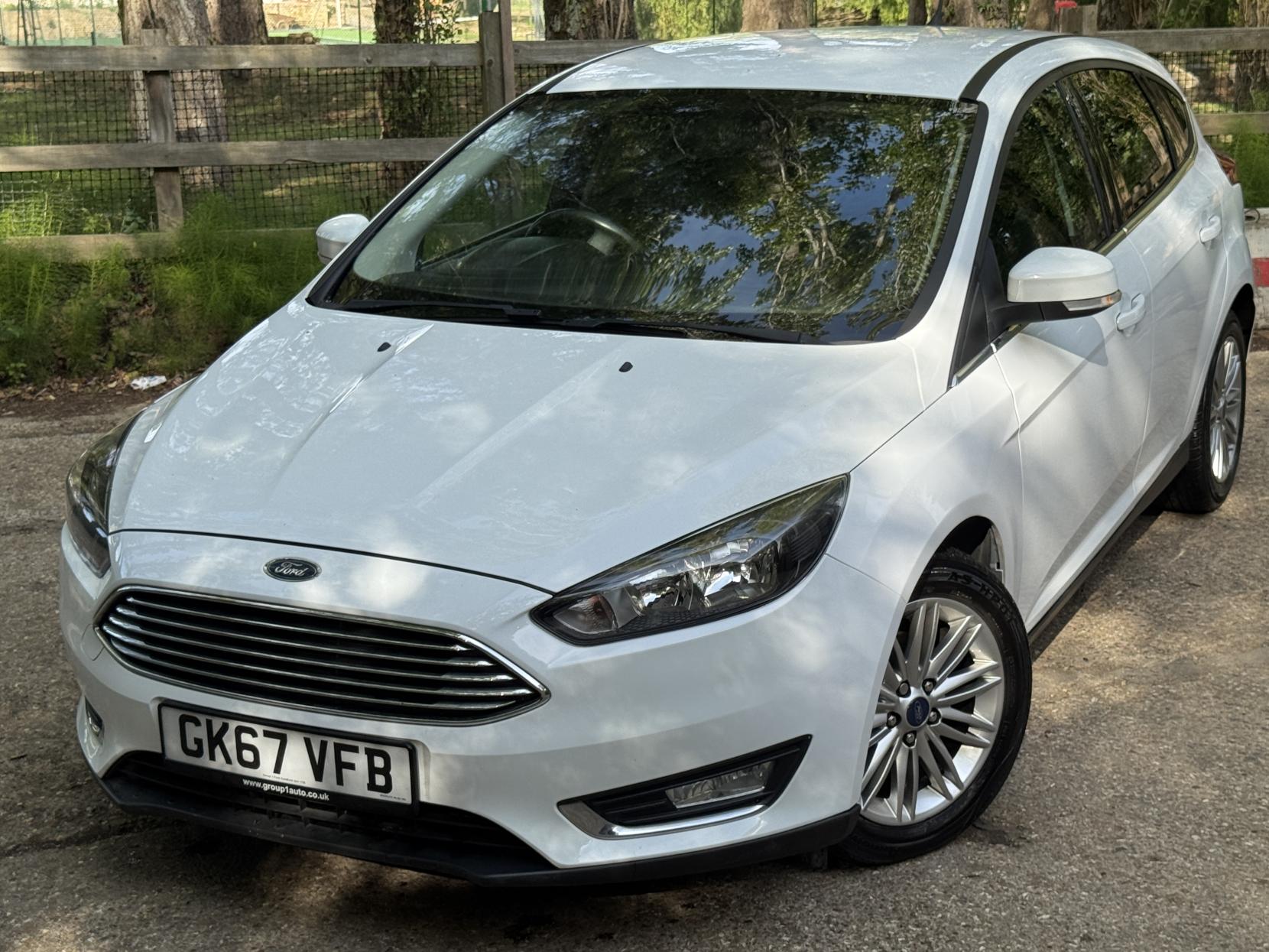 Ford Focus 1.0T EcoBoost Zetec Edition Hatchback 5dr Petrol Manual Euro 6 (s/s) (100 ps)