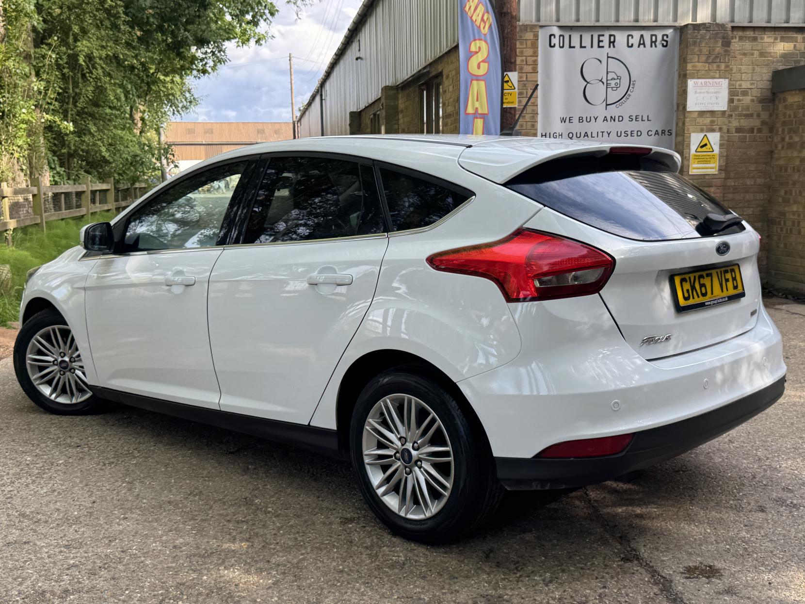 Ford Focus 1.0T EcoBoost Zetec Edition Hatchback 5dr Petrol Manual Euro 6 (s/s) (100 ps)