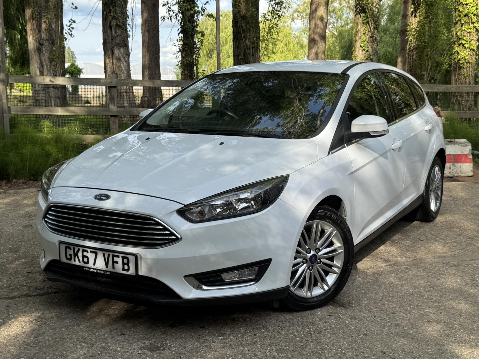 Ford Focus 1.0T EcoBoost Zetec Edition Hatchback 5dr Petrol Manual Euro 6 (s/s) (100 ps)