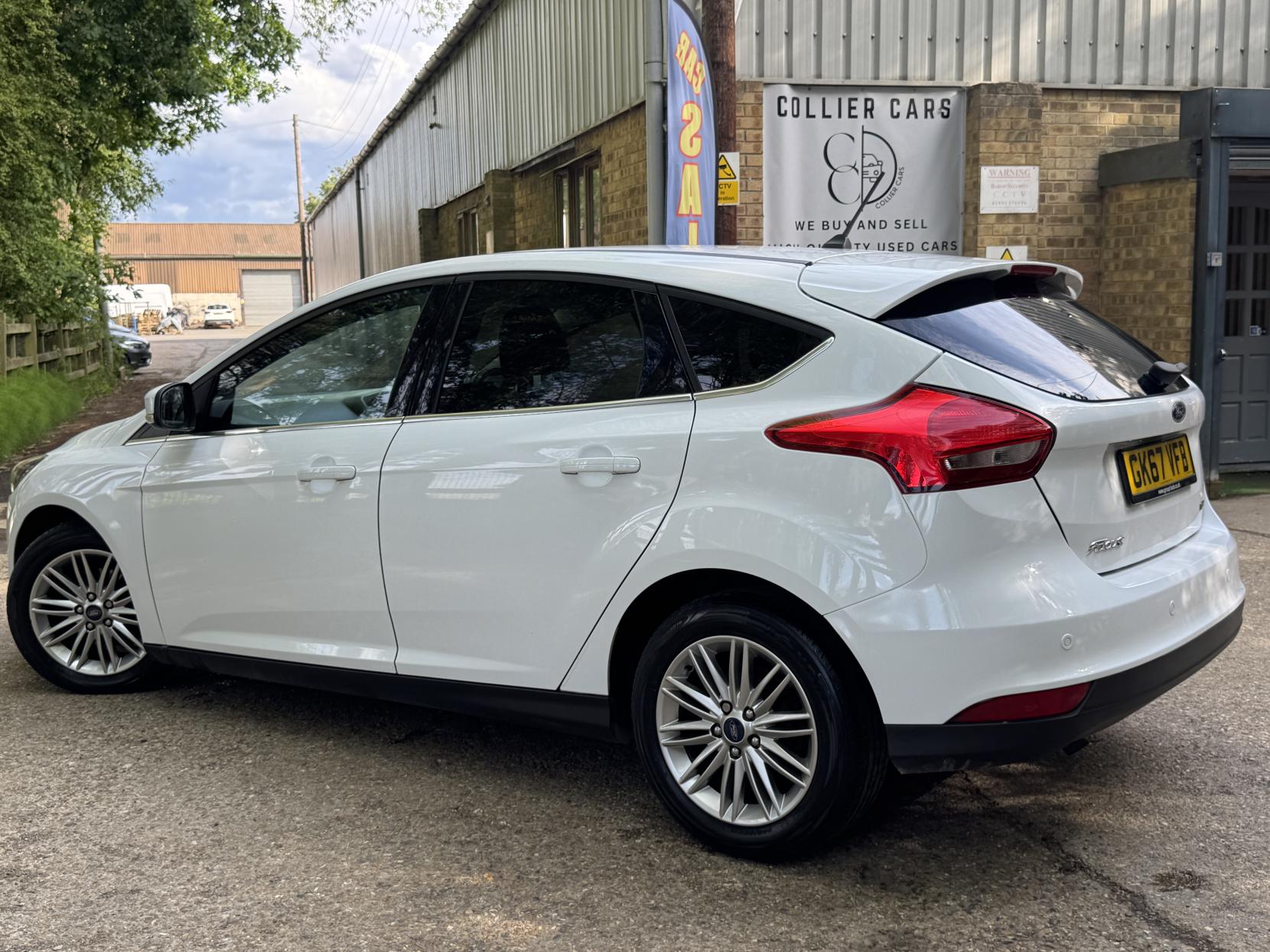 Ford Focus 1.0T EcoBoost Zetec Edition Hatchback 5dr Petrol Manual Euro 6 (s/s) (100 ps)