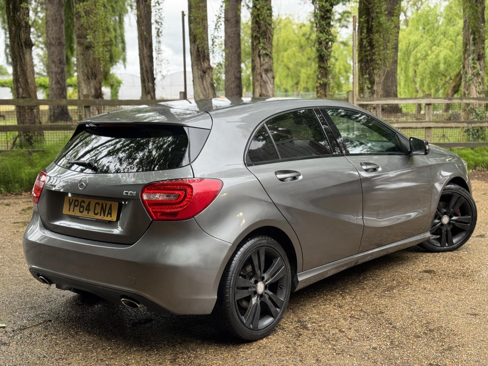 Mercedes-Benz A Class 2.1 A200 CDI Sport Hatchback 5dr Diesel 7G-DCT Euro 6 (s/s) (136 ps)
