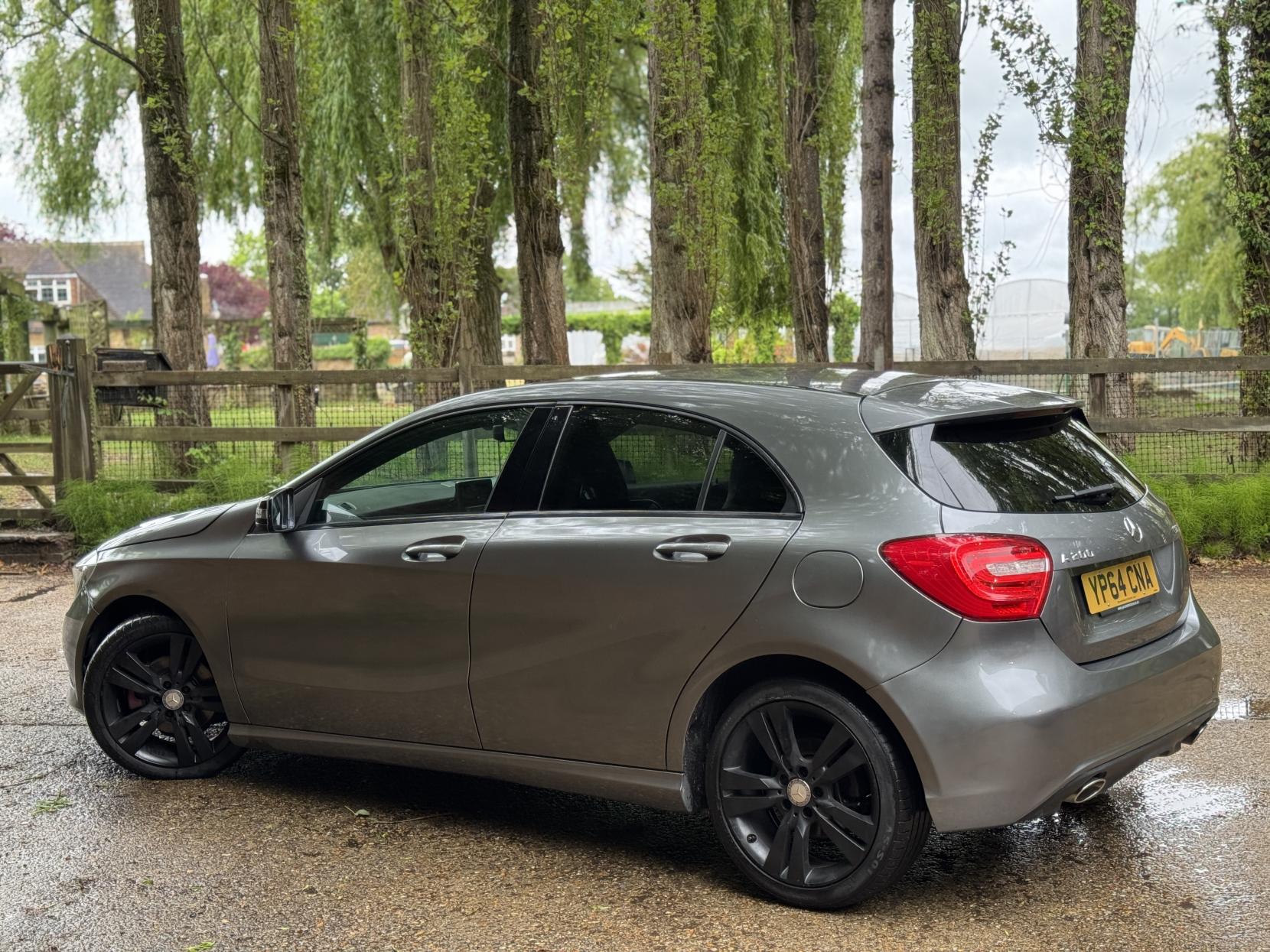 Mercedes-Benz A Class 2.1 A200 CDI Sport Hatchback 5dr Diesel 7G-DCT Euro 6 (s/s) (136 ps)