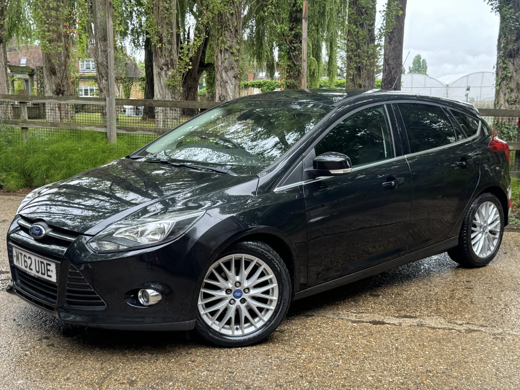 Ford Focus 1.0T EcoBoost Zetec Hatchback 5dr Petrol Manual Euro 5 (s/s) (125 ps)