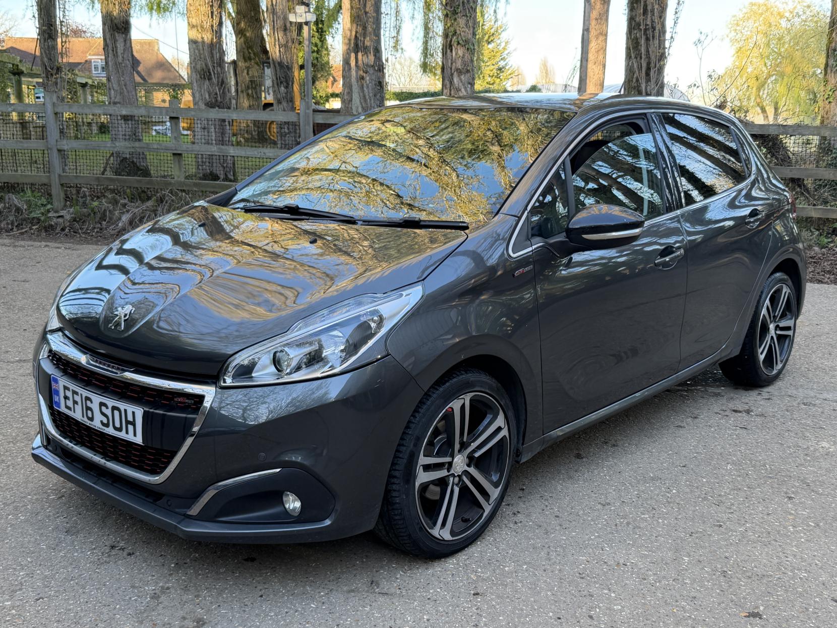 Peugeot 208 1.2 PureTech GT Line Hatchback 5dr Petrol Manual Euro 6 (s/s) (110 ps)