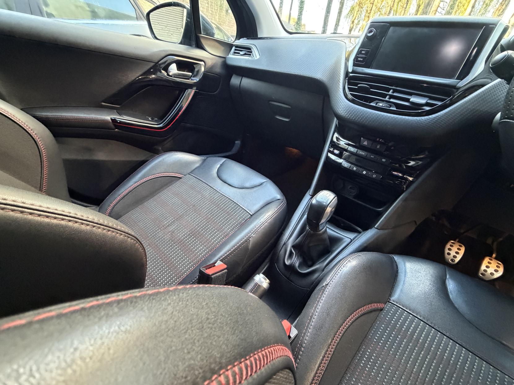 Peugeot 208 1.2 PureTech GT Line Hatchback 5dr Petrol Manual Euro 6 (s/s) (110 ps)