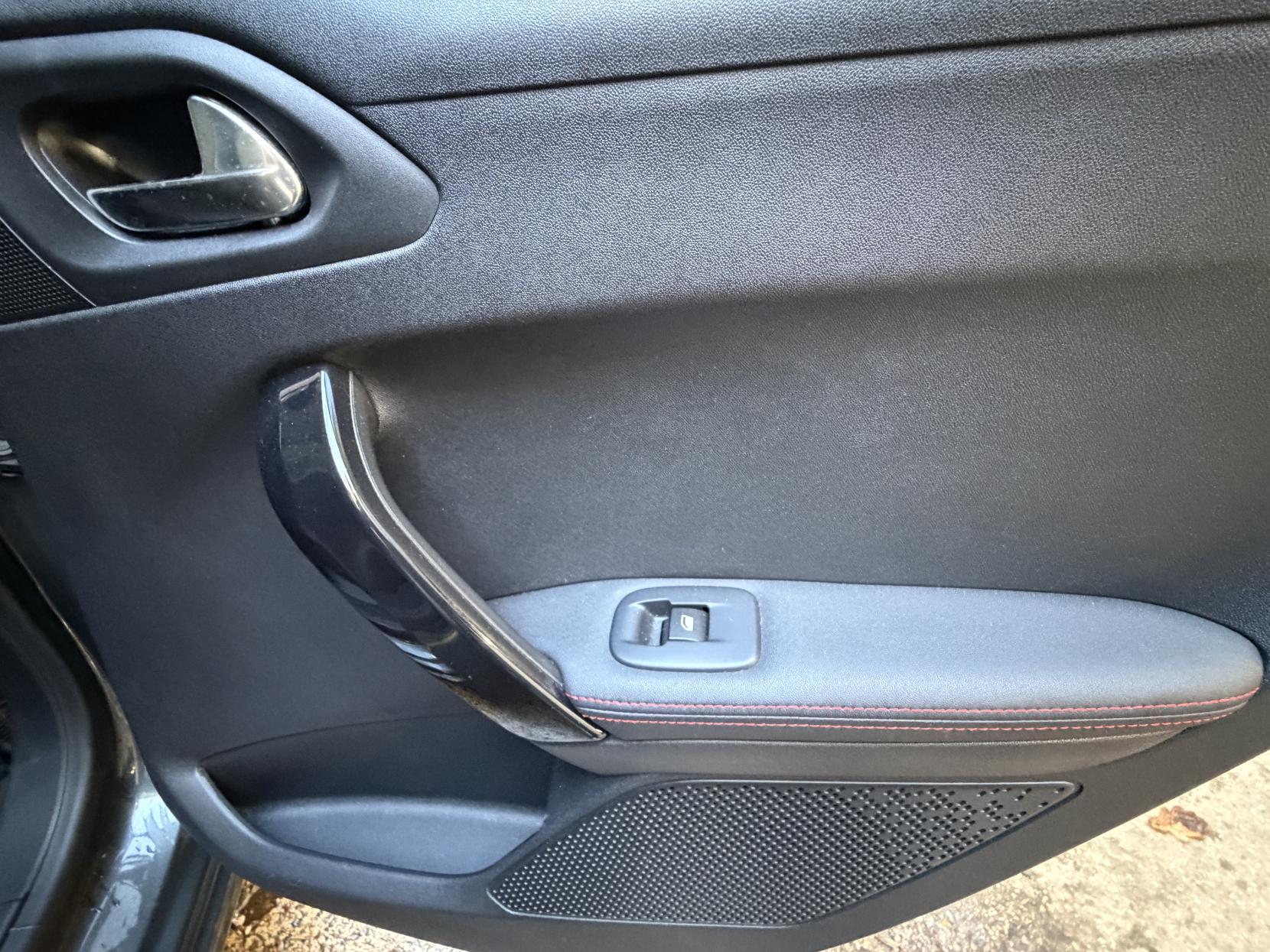 Peugeot 208 1.2 PureTech GT Line Hatchback 5dr Petrol Manual Euro 6 (s/s) (110 ps)