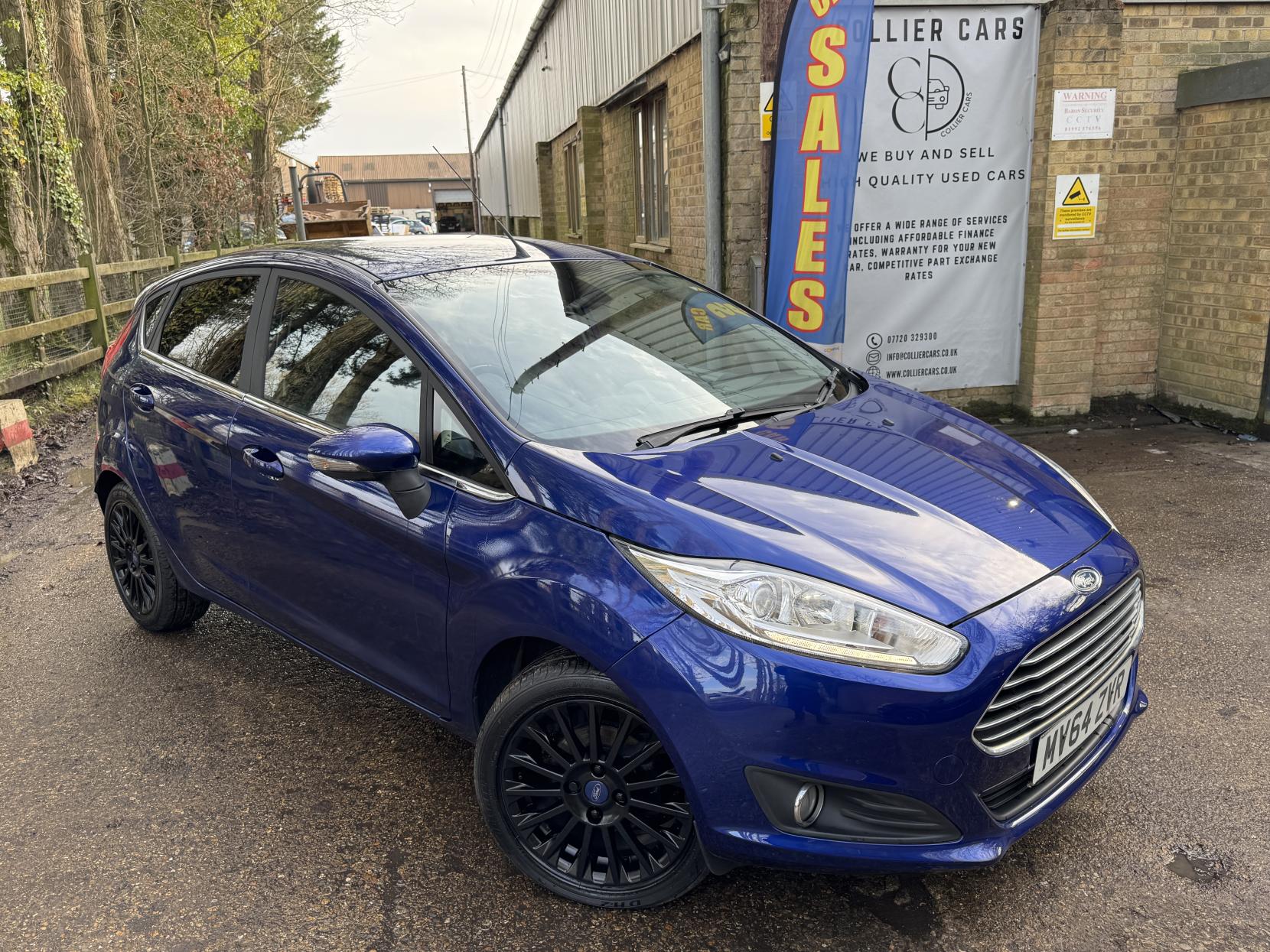 Ford Fiesta 1.0T EcoBoost Titanium Hatchback 5dr Petrol Manual Euro 5 (s/s) (125 ps)