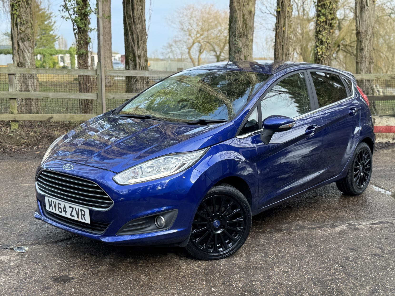 Ford Fiesta 1.0T EcoBoost Titanium Hatchback 5dr Petrol Manual Euro 5 (s/s) (125 ps)