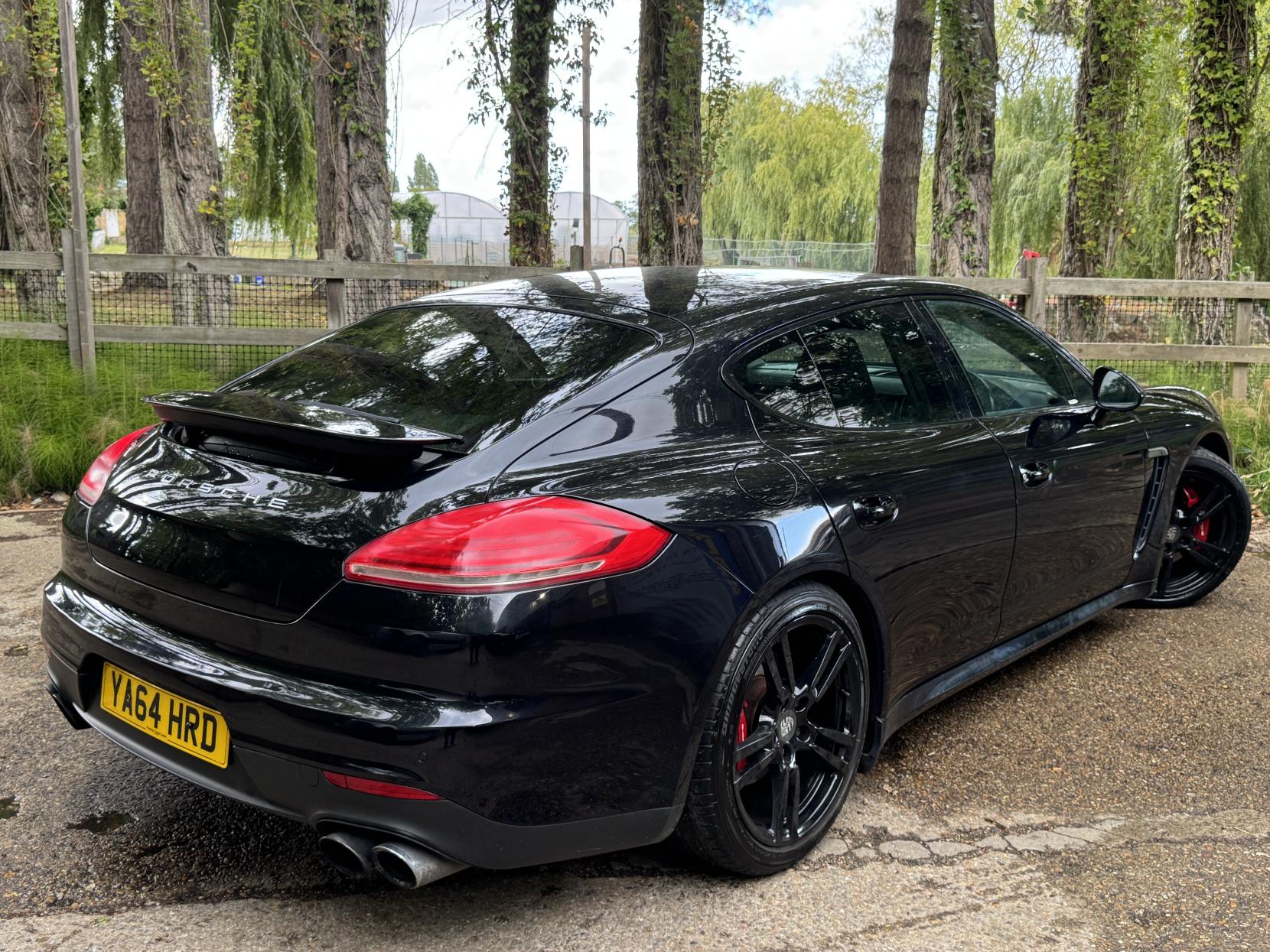 Porsche Panamera 3.0 V6 E-Hybrid S Hatchback 5dr Petrol Plug-in Hybrid TiptronicS Euro 5 (s/s) (416 ps)