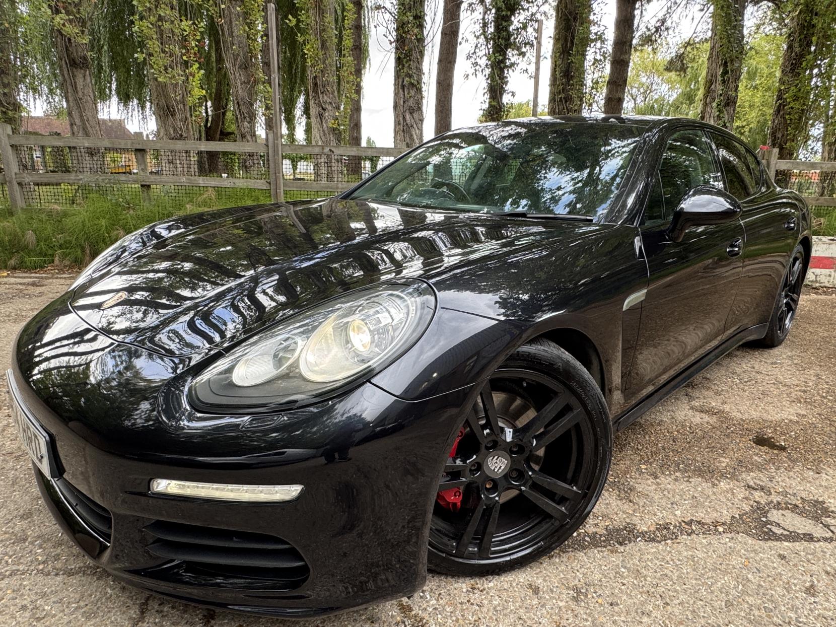 Porsche Panamera 3.0 V6 E-Hybrid S Hatchback 5dr Petrol Plug-in Hybrid TiptronicS Euro 5 (s/s) (416 ps)