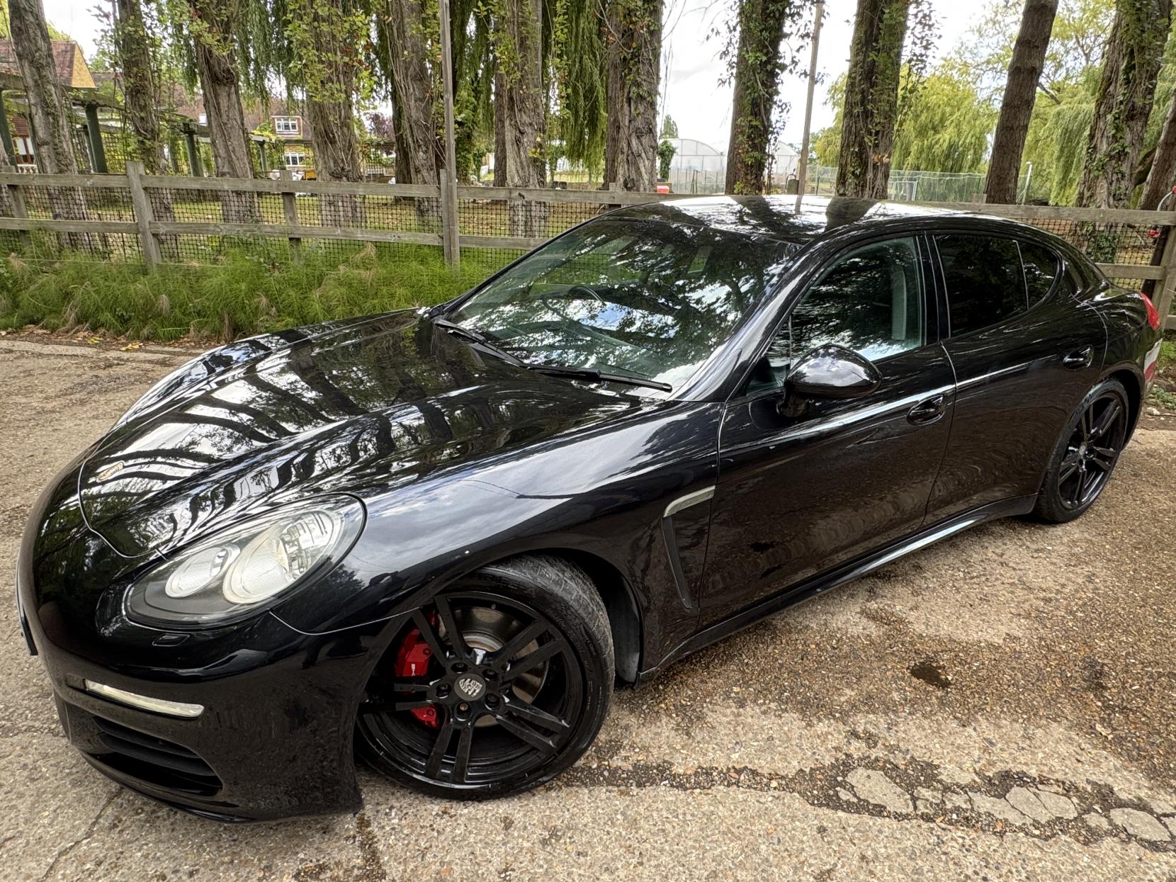Porsche Panamera 3.0 V6 E-Hybrid S Hatchback 5dr Petrol Plug-in Hybrid TiptronicS Euro 5 (s/s) (416 ps)