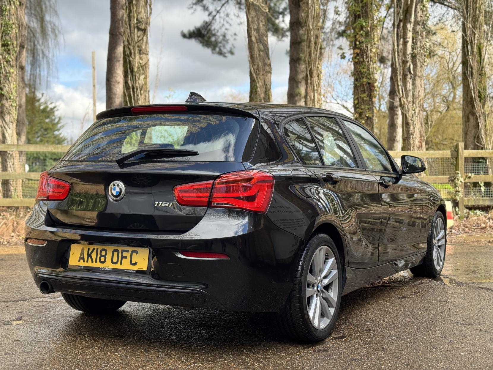 BMW 1 Series 1.5 118i Sport Hatchback 5dr Petrol Auto Euro 6 (s/s) (136 ps)