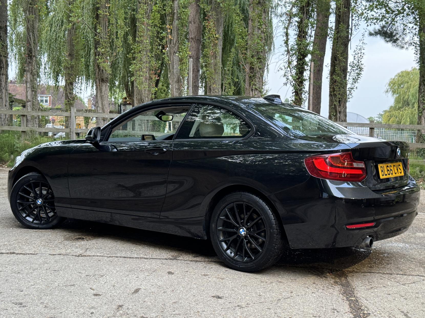 BMW 2 Series 1.5 218i SE Coupe 2dr Petrol Manual Euro 6 (s/s) (136 ps)
