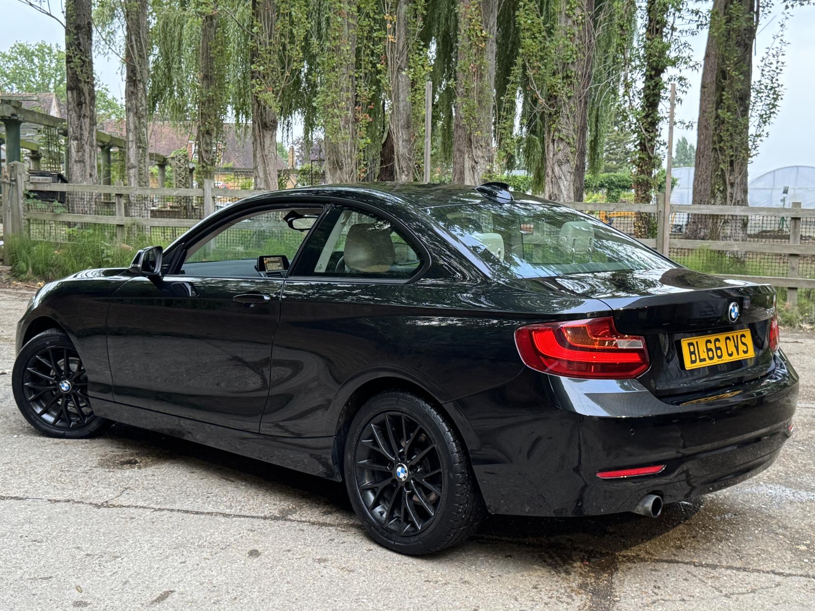 BMW 2 Series 1.5 218i SE Coupe 2dr Petrol Manual Euro 6 (s/s) (136 ps)