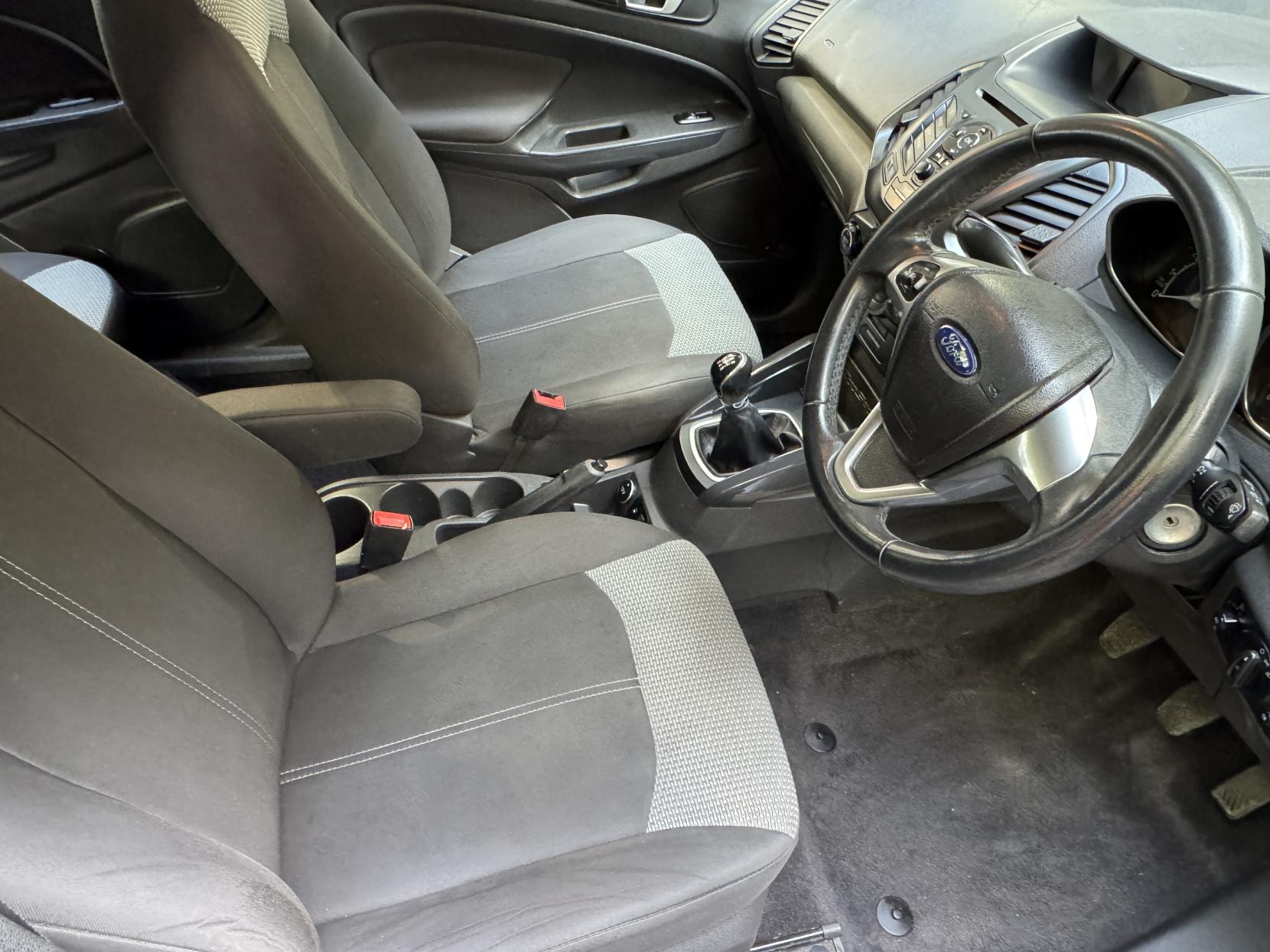 Ford EcoSport 1.0T EcoBoost Zetec SUV 5dr Petrol Manual 2WD Euro 6 (s/s) (125 ps)