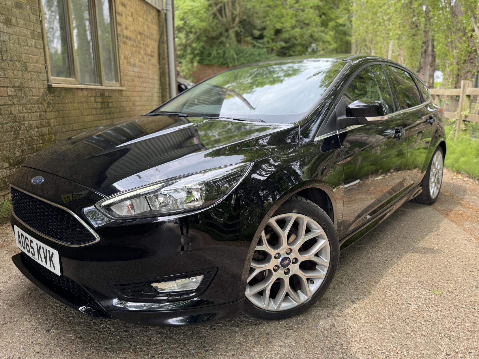Ford Focus 1.0T EcoBoost Zetec S Hatchback 5dr Petrol Manual Euro 6 (s/s) (125 ps)