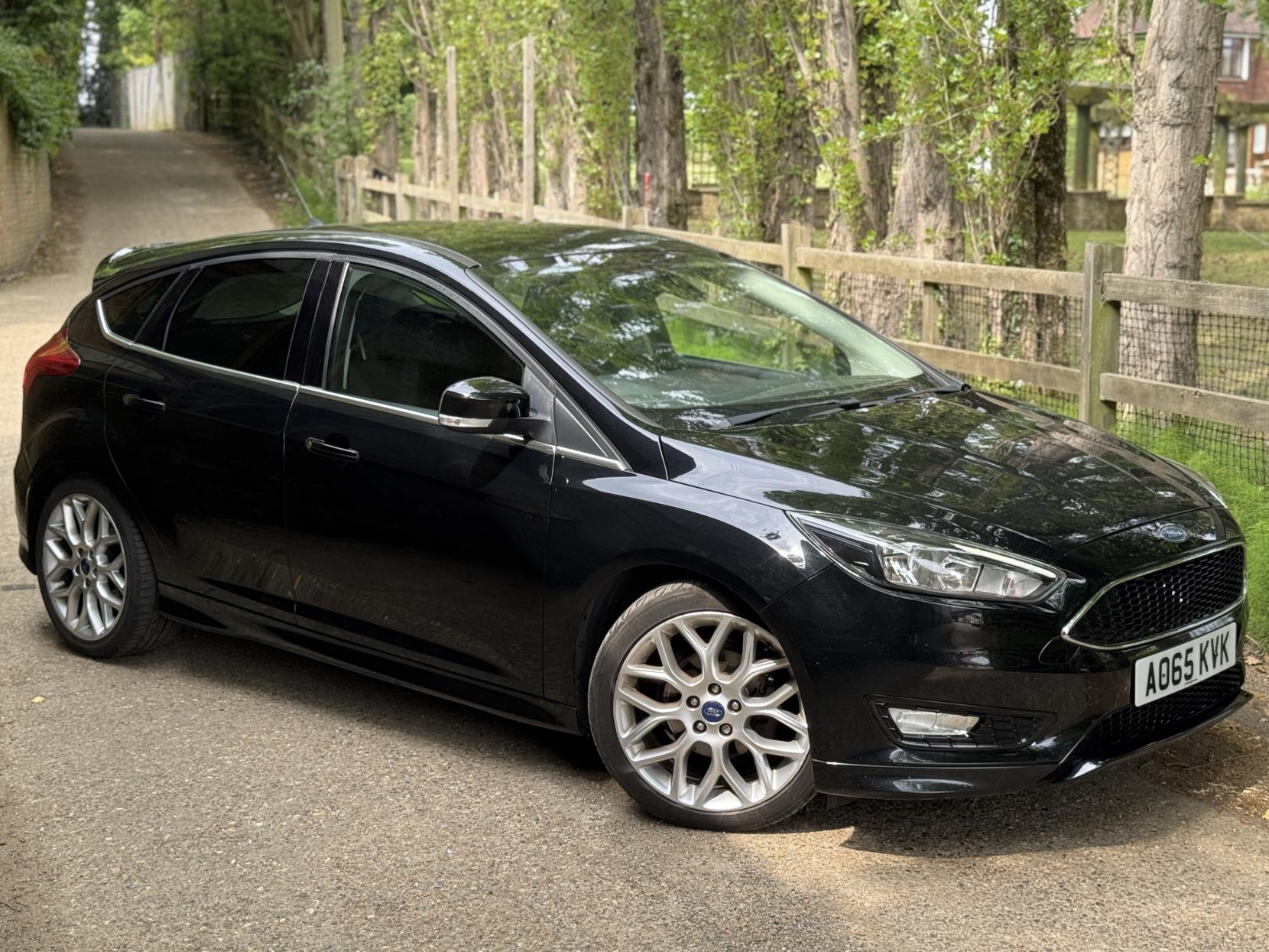 Ford Focus 1.0T EcoBoost Zetec S Hatchback 5dr Petrol Manual Euro 6 (s/s) (125 ps)