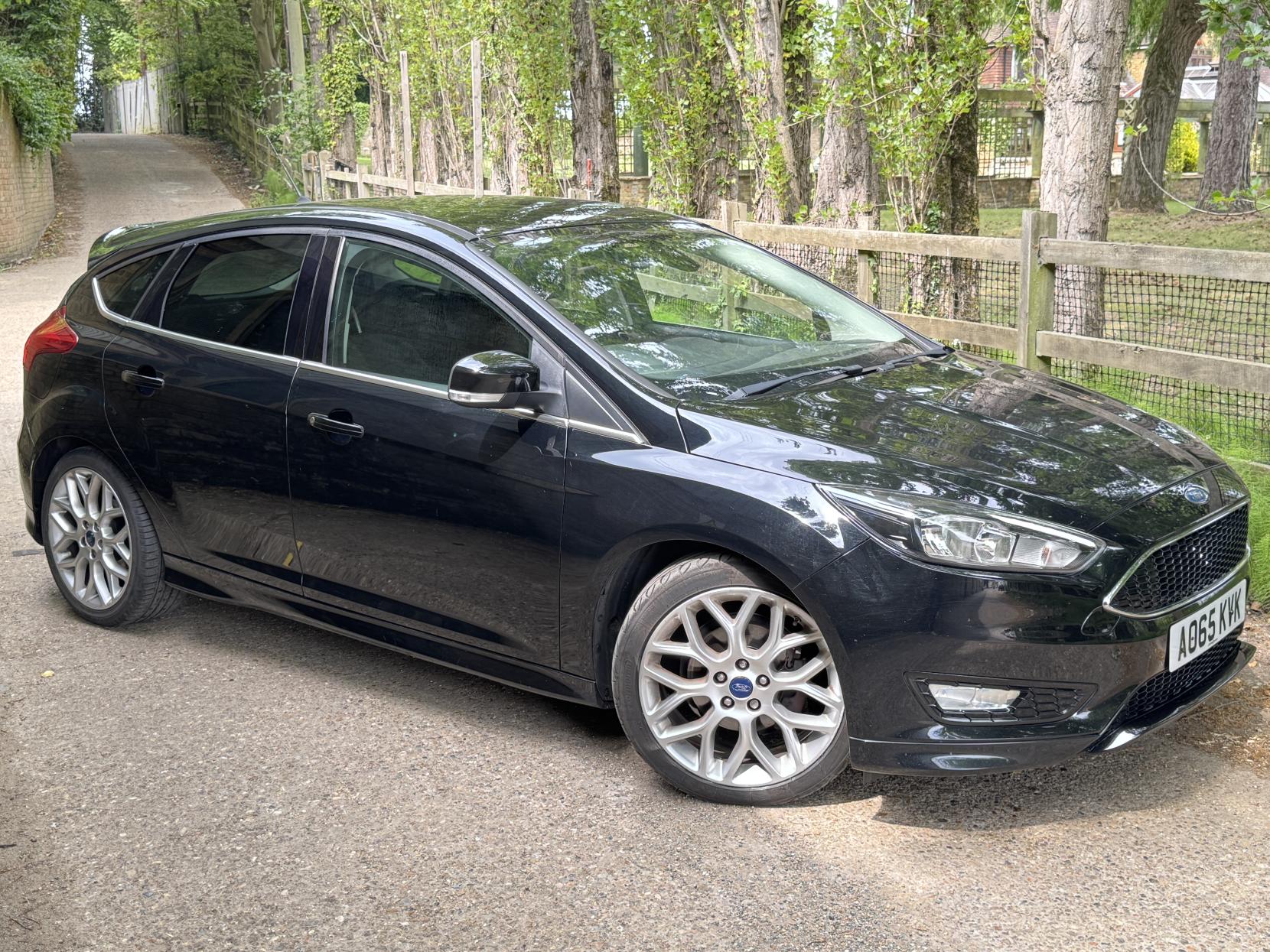 Ford Focus 1.0T EcoBoost Zetec S Hatchback 5dr Petrol Manual Euro 6 (s/s) (125 ps)