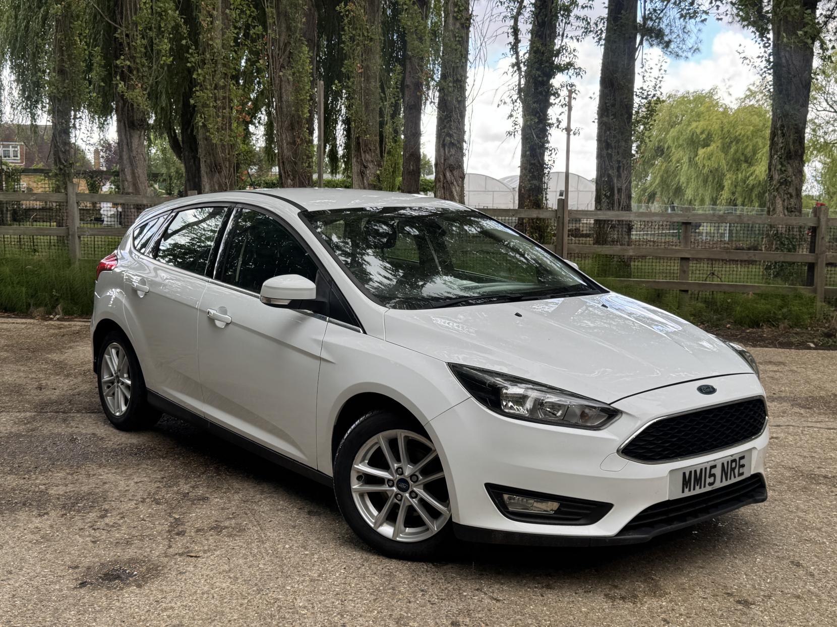 Ford Focus 1.0T EcoBoost Zetec Hatchback 5dr Petrol Manual Euro 6 (s/s) (100 ps)